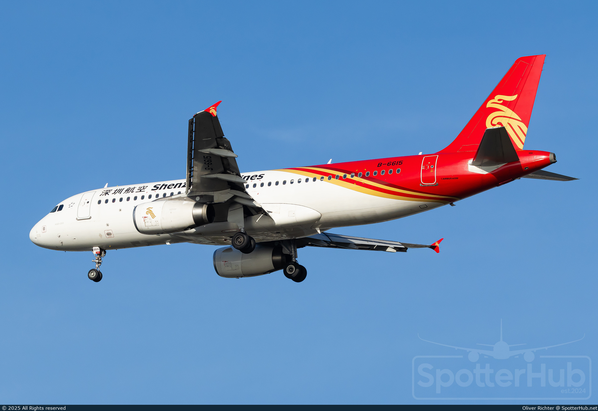 Photo of B-6615 - Airbus A320-232 operated by Shenzhen Airlines