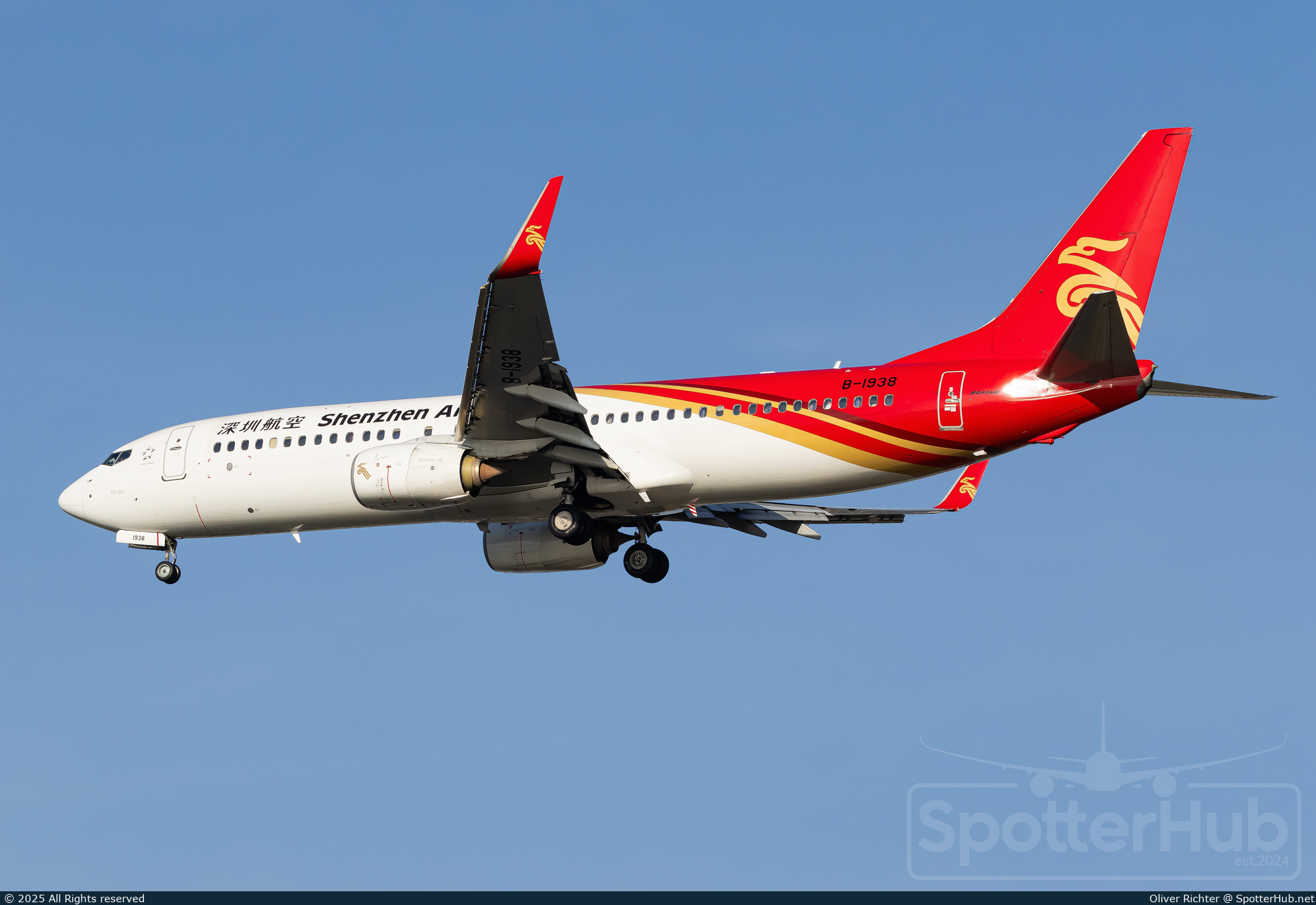 Photo of B-1938 - Boeing 737-87L operated by Shenzhen Airlines