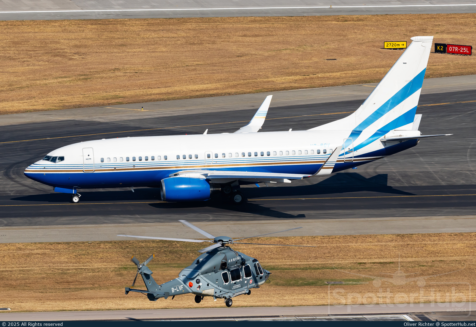 Photo of VQ-BQV - Boeing 737-74Q(BBJ) operated by Las Vegas Sands Corp.