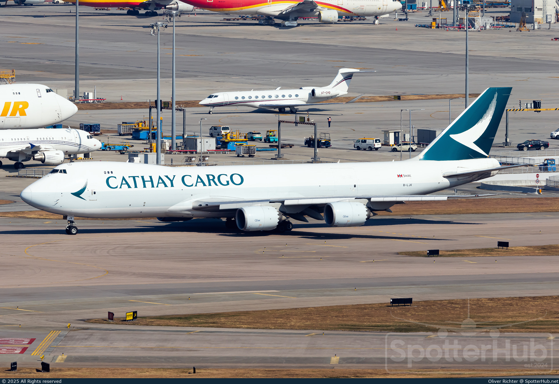 Photo of B-LJK - Boeing 747-867F operated by Cathay Pacific Cargo