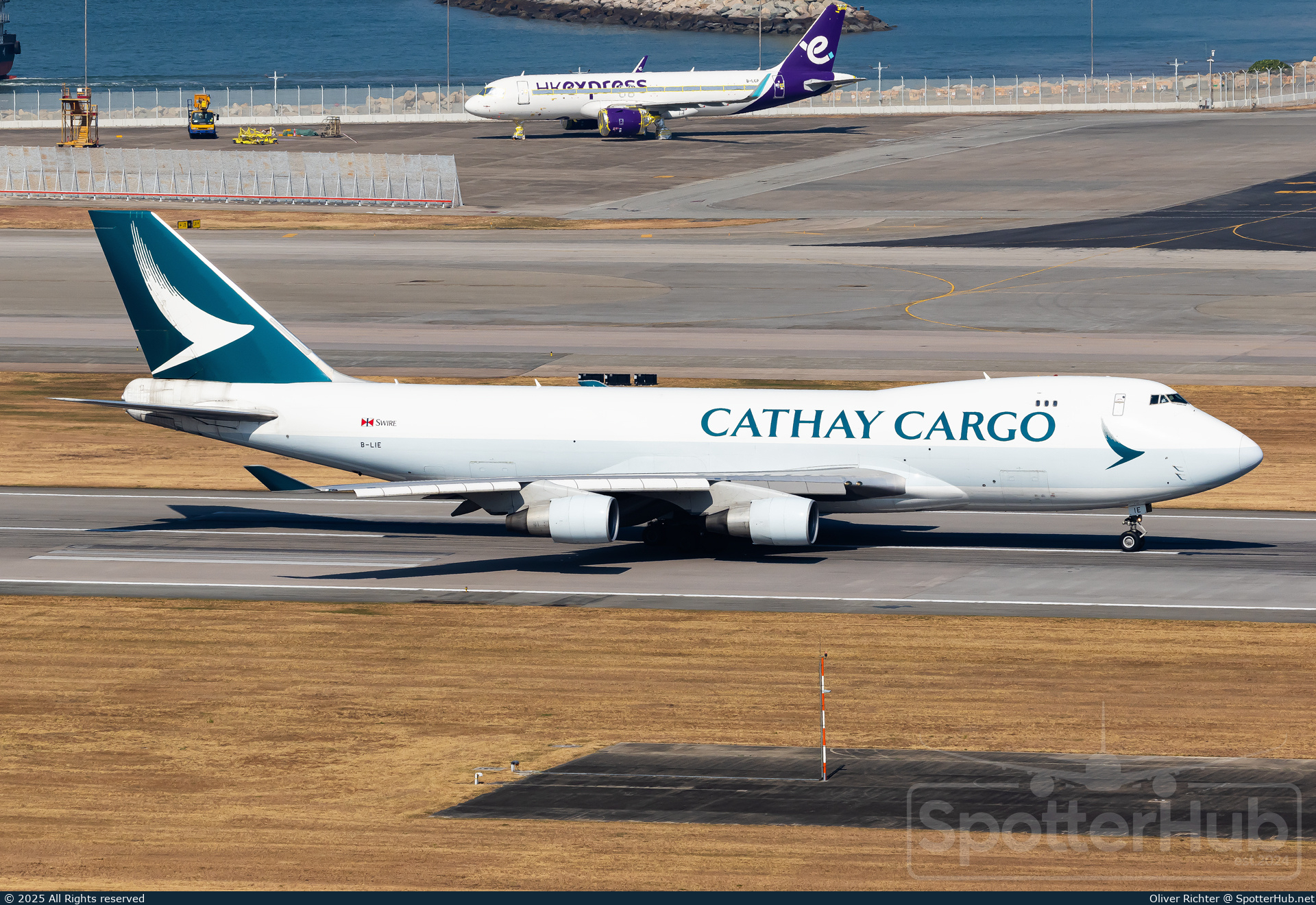 Photo of B-LIE - Boeing 747-467F(ER) operated by Cathay Pacific Cargo