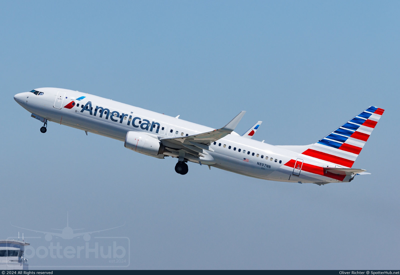Photo of N897NN - Boeing 737-823 operated by American Airlines