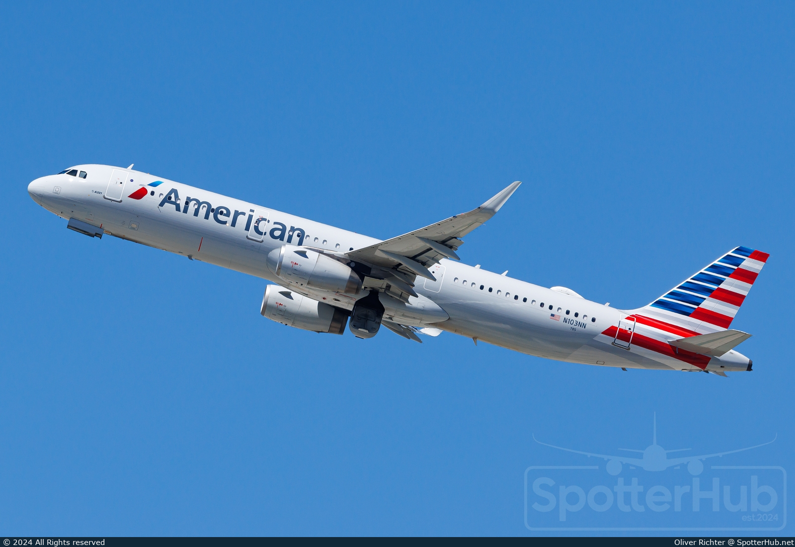 Photo of N103NN - Airbus A321-231 operated by American Airlines