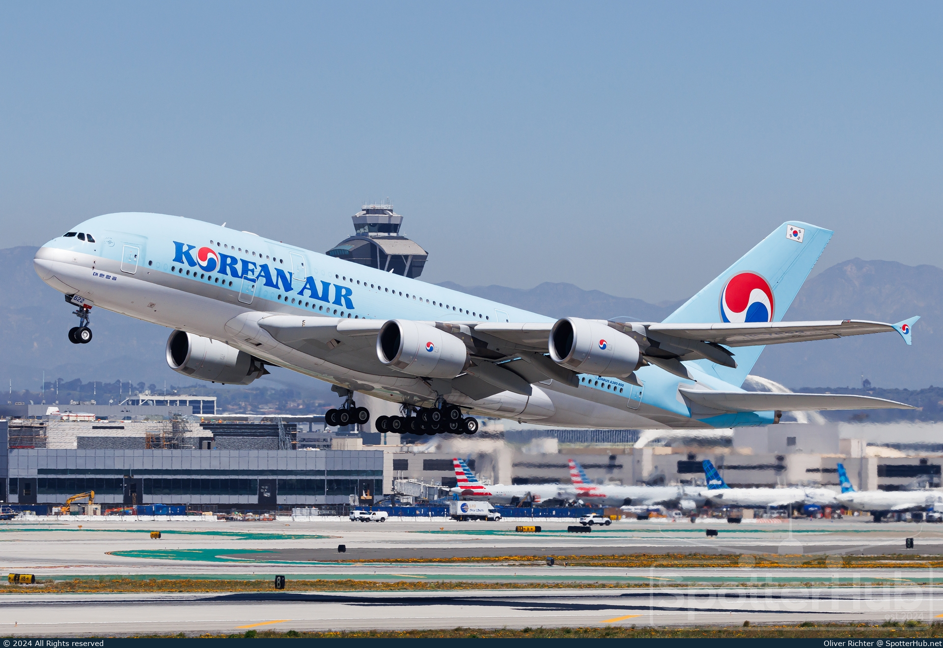 Photo of HL7622 - Airbus A380-861 operated by Korean Air