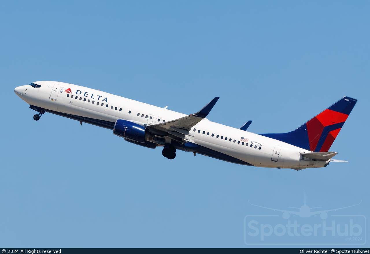 Photo of N3756 - Boeing 737-832 operated by Delta Air Lines