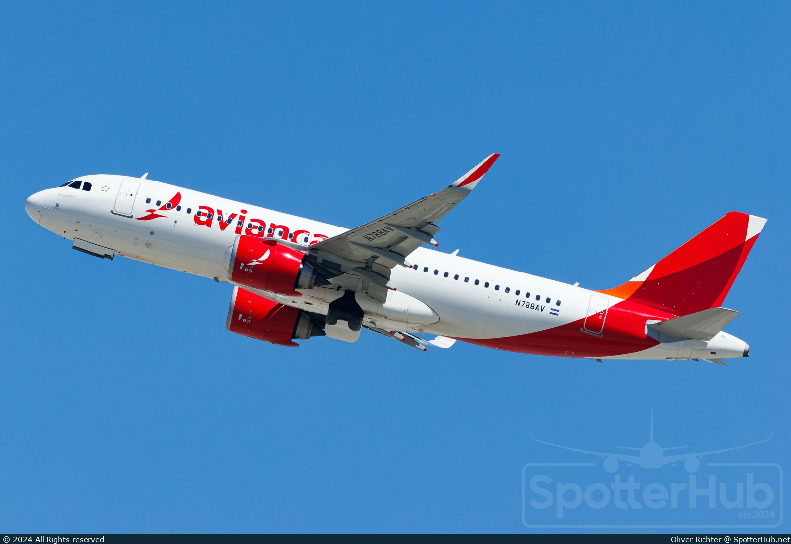 Photo of N788AV - Airbus A320-251N operated by Avianca El Salvador