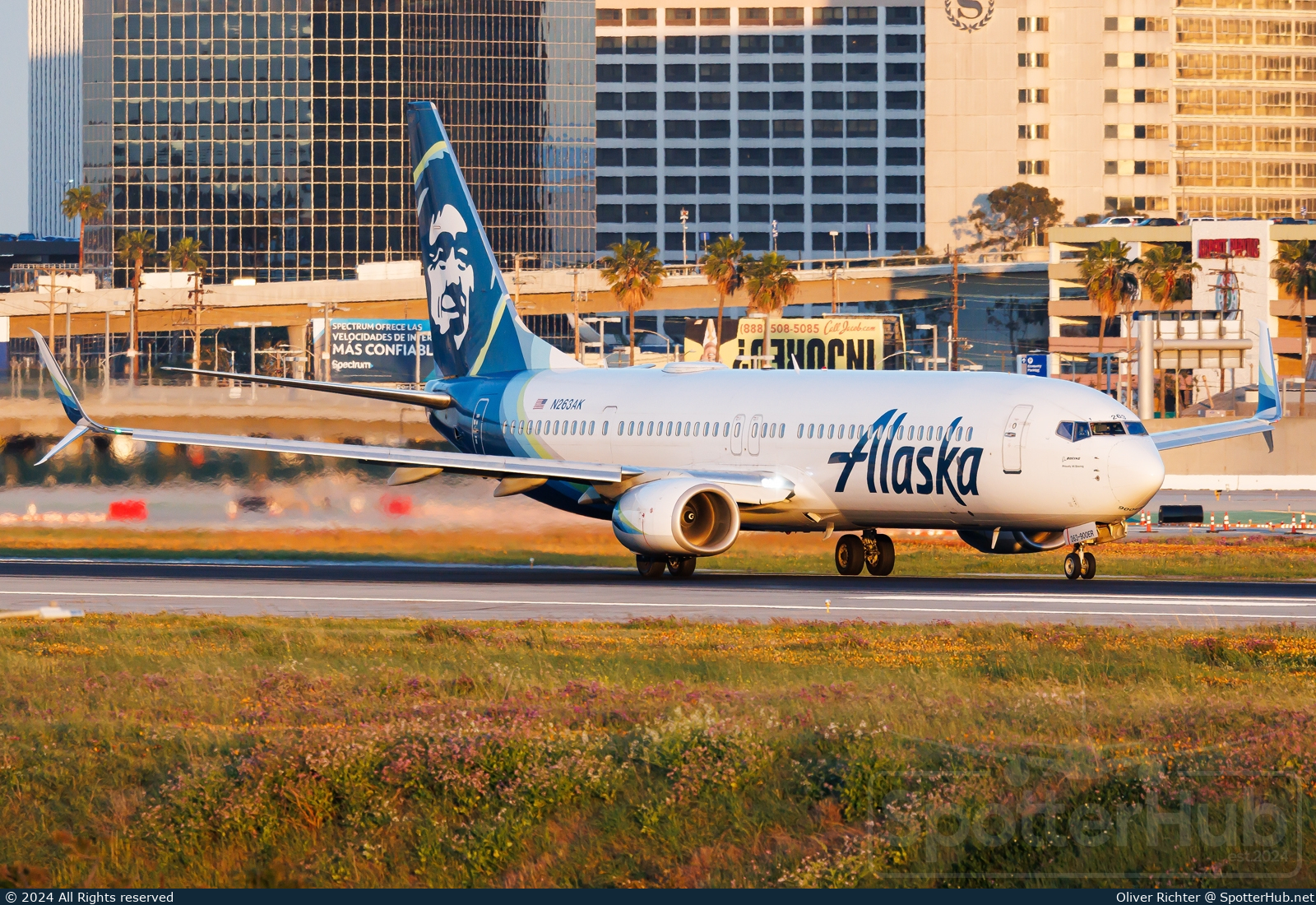 Photo of N263AK - Boeing 737-990(ER) operated by Alaska Airlines