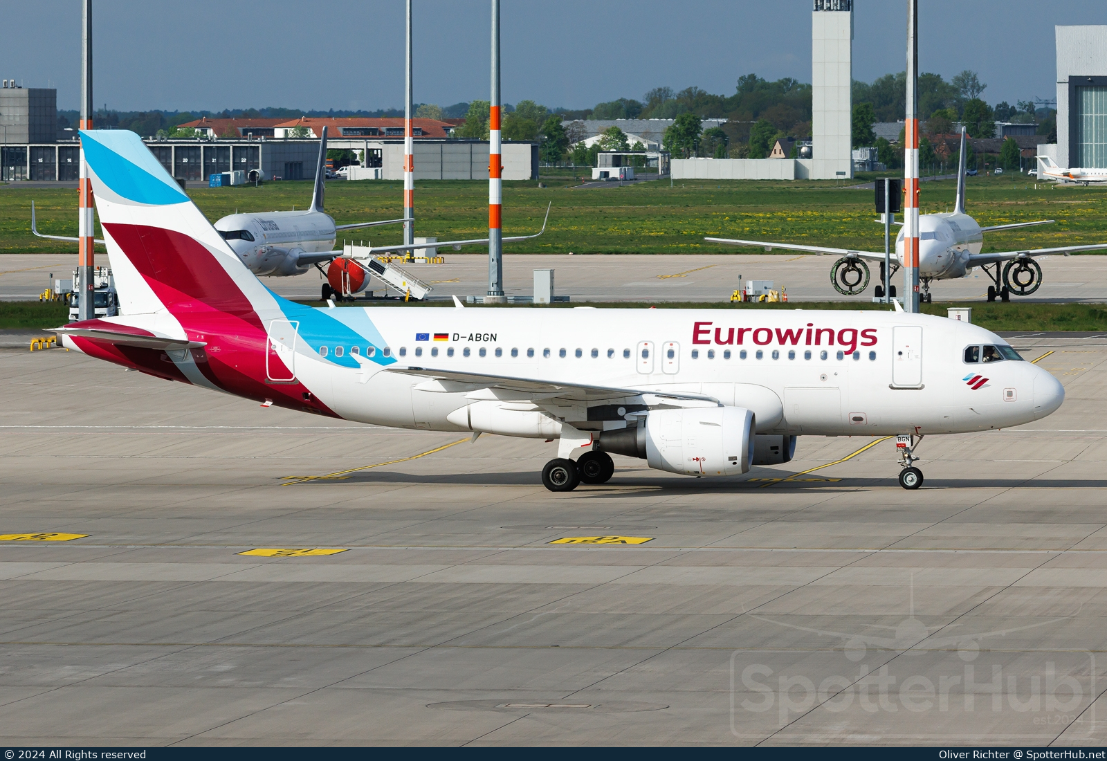 Photo of D-ABGN - Airbus A319-112 operated by Eurowings