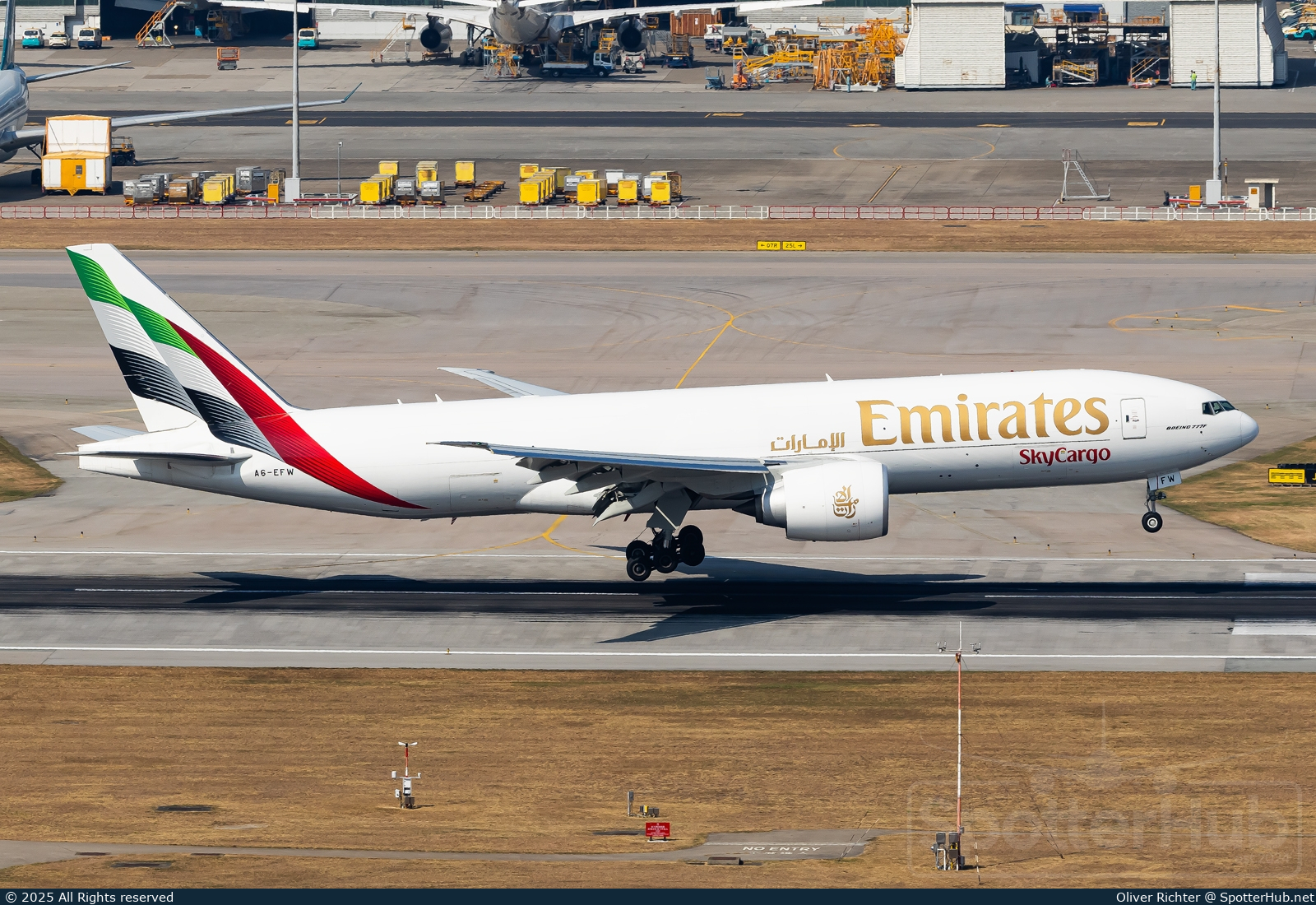 Photo of A6-EFW - Boeing 777-F operated by Emirates SkyCargo