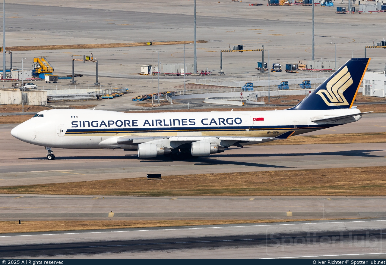 Photo of 9V-SFK - Boeing 747-412F operated by Singapore Airlines Cargo