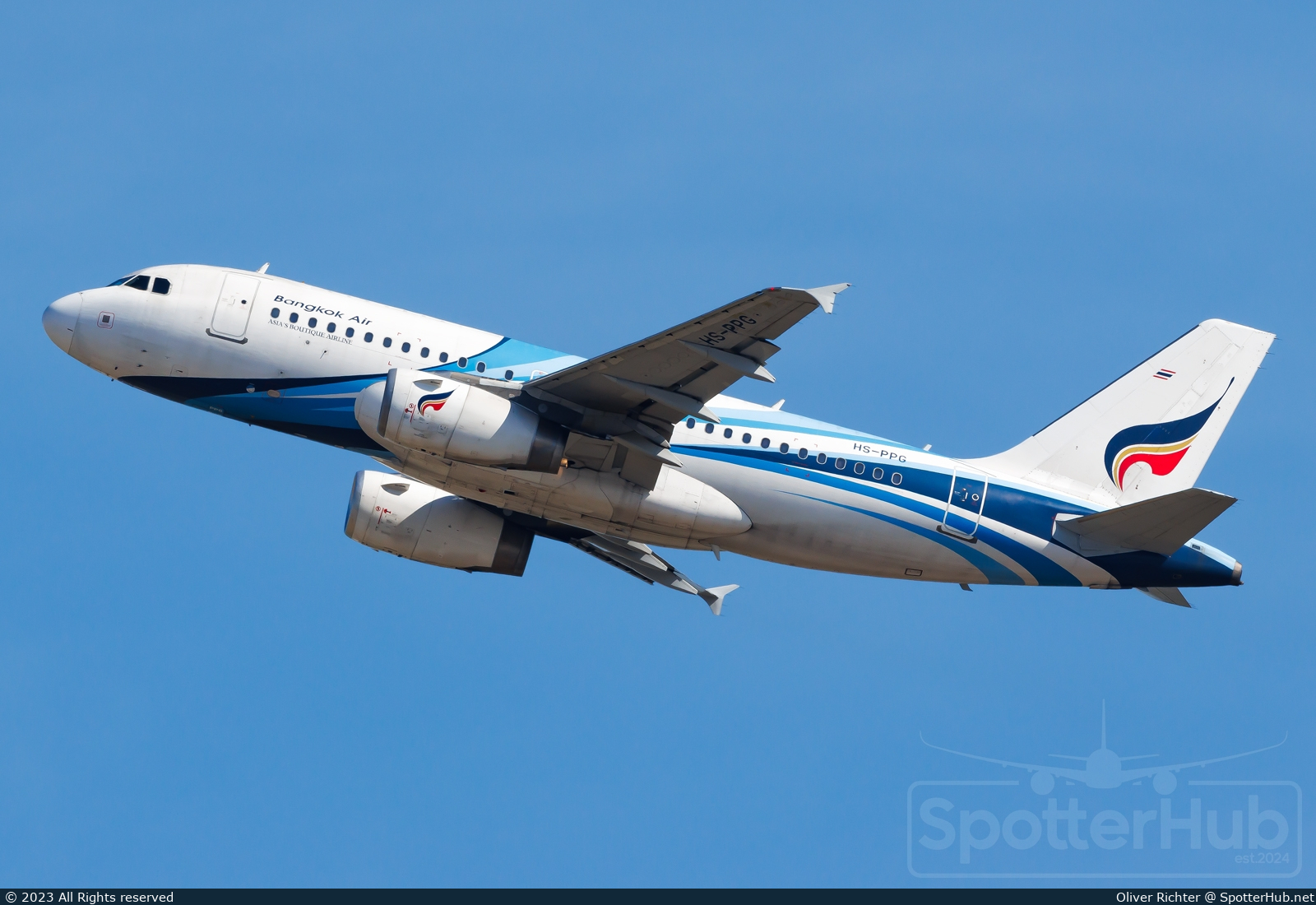 Photo of HS-PPG - Airbus A319-131 operated by Bangkok Airways