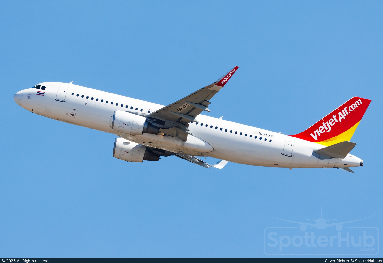 Photo of HS-VKT - Airbus A320-214 operated by Thai VietJet Air