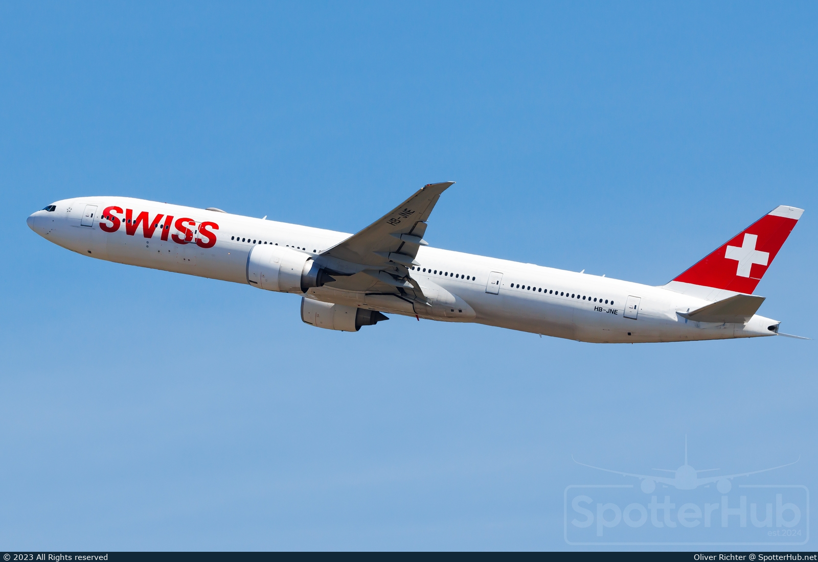 Photo of HB-JNE - Boeing 777-3DE(ER) operated by Swiss International Air Lines