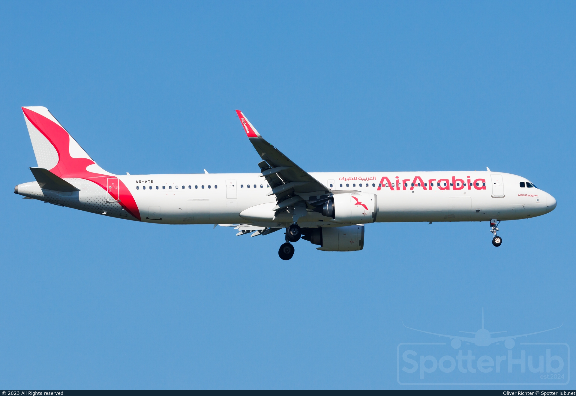 Photo of A6-ATB - Airbus A321-251NX operated by Air Arabia