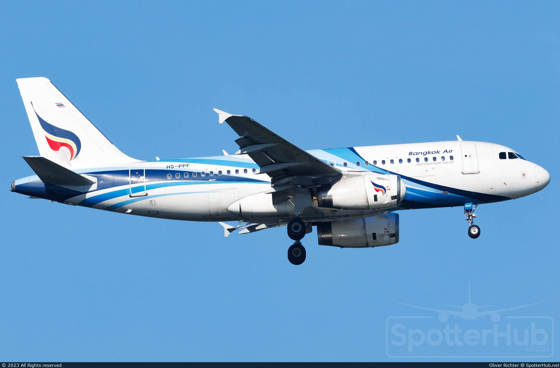 Photo of HS-PPF - Airbus A319-131 operated by Bangkok Airways