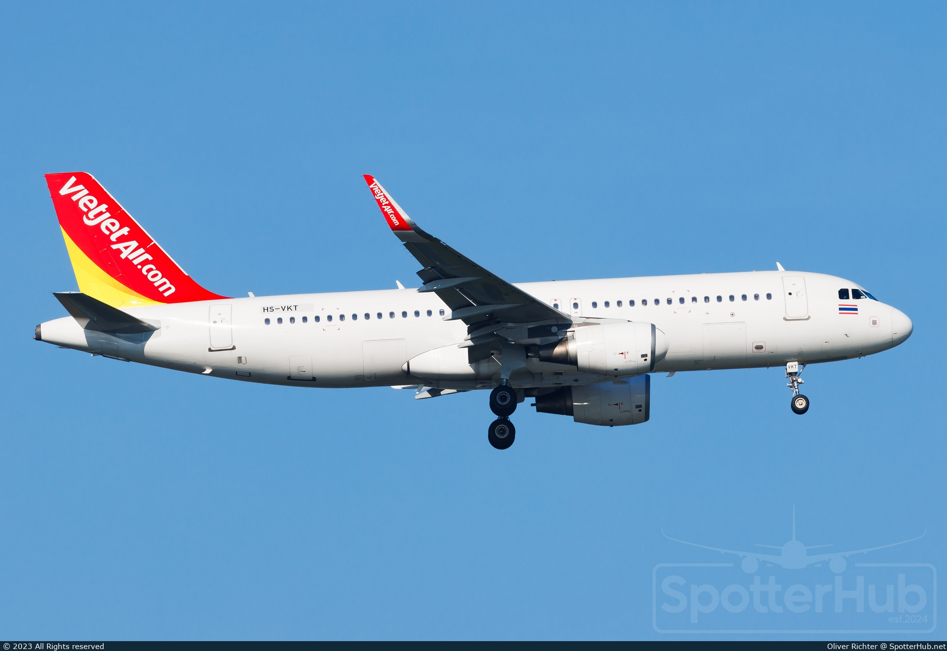 Photo of HS-VKT - Airbus A320-214 operated by Thai VietJet Air