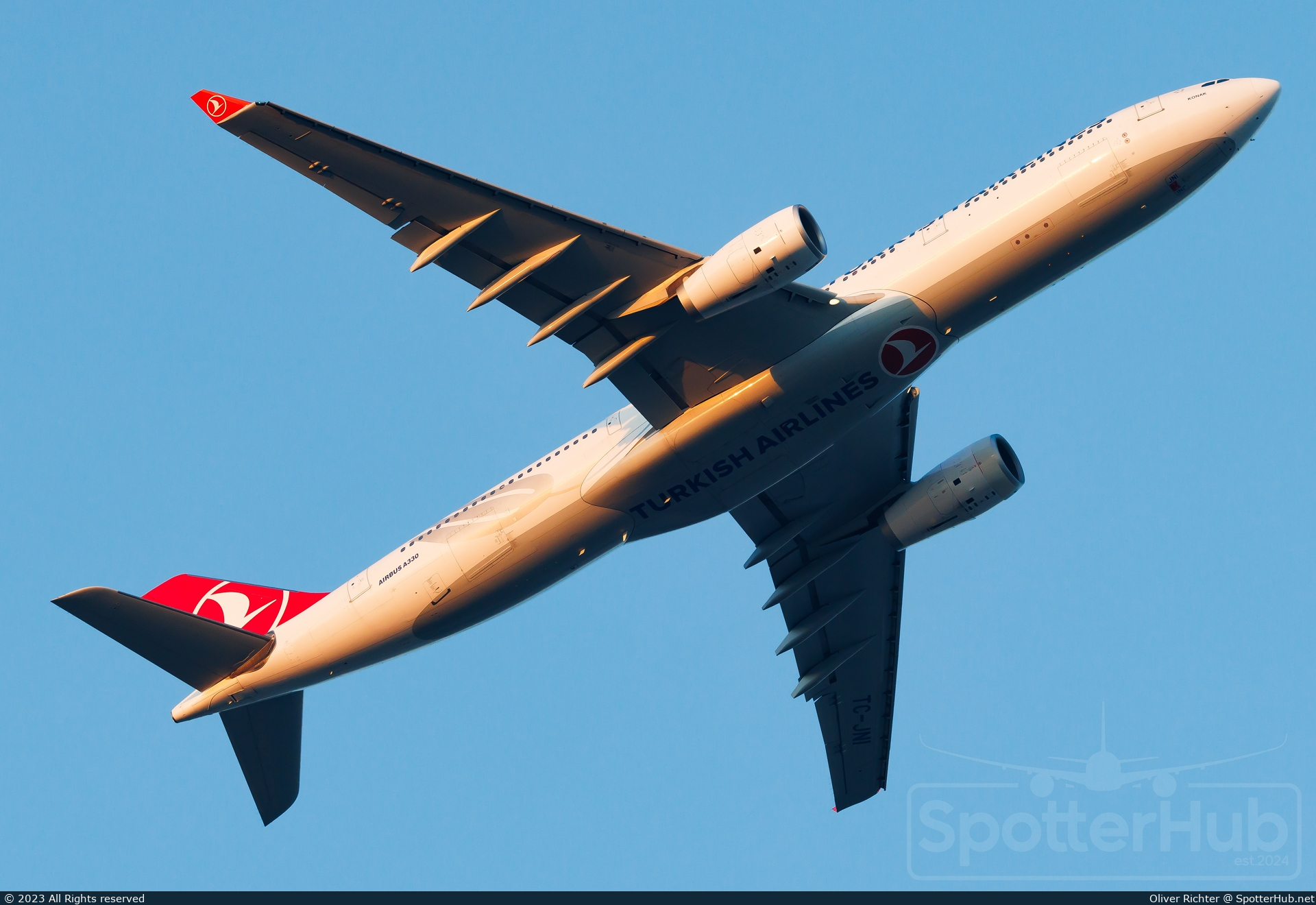 Photo of TC-JNI - Airbus A330-343 operated by Turkish Airlines