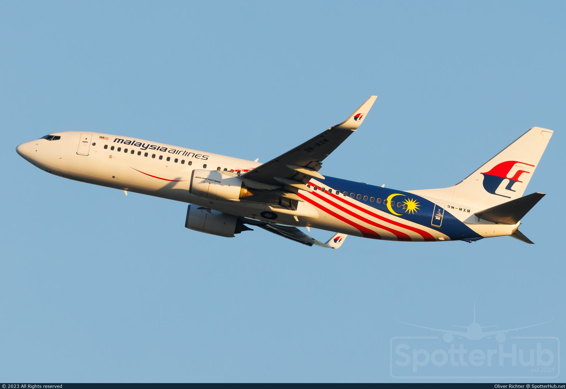 Photo of 9M-MXM - Boeing 737-8H6 operated by Malaysia Airlines