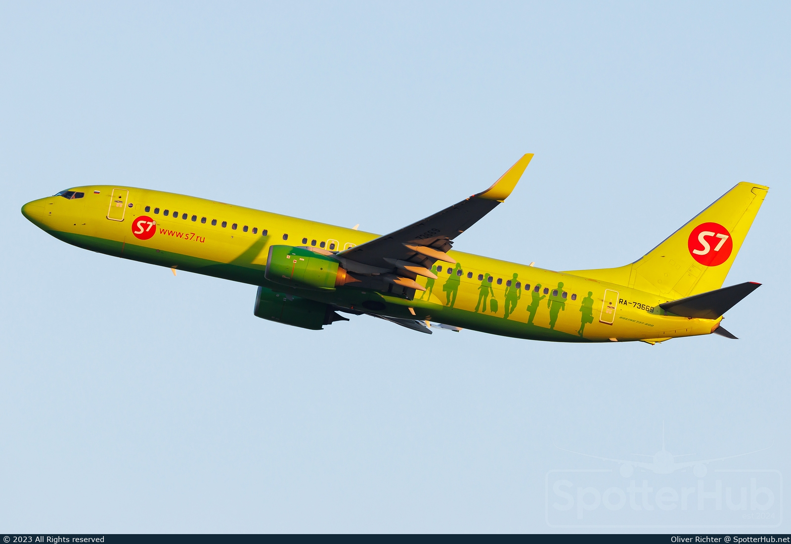 Photo of RA-73669 - Boeing 737-8LP operated by S7 Airlines