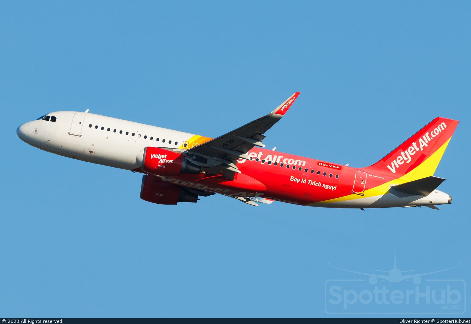 Photo of HS-VKP - Airbus A320-214 operated by Thai VietJet Air