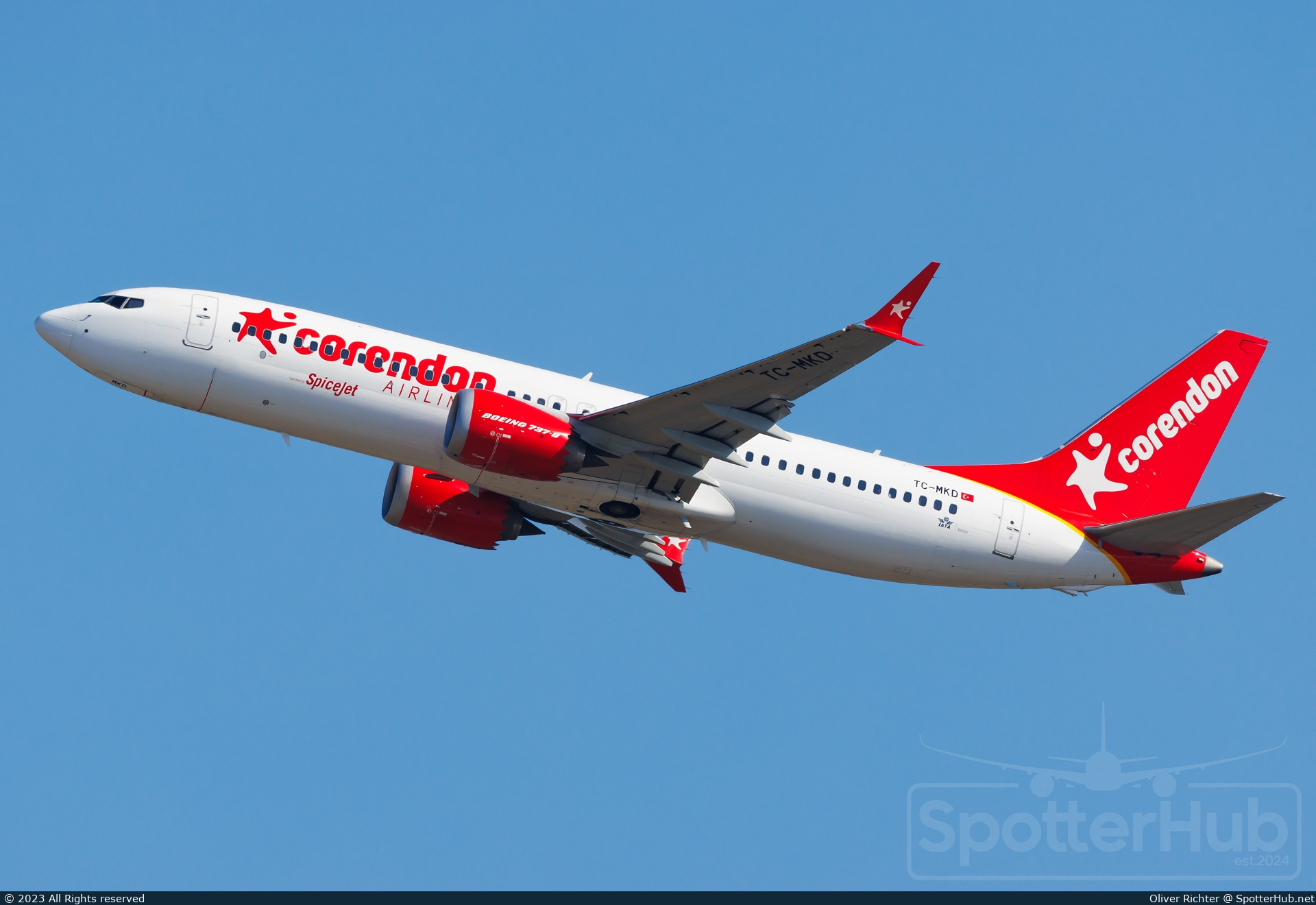 Photo of TC-MKD - Boeing 737 MAX 8 operated by SpiceJet (opb Corendon Airlines)