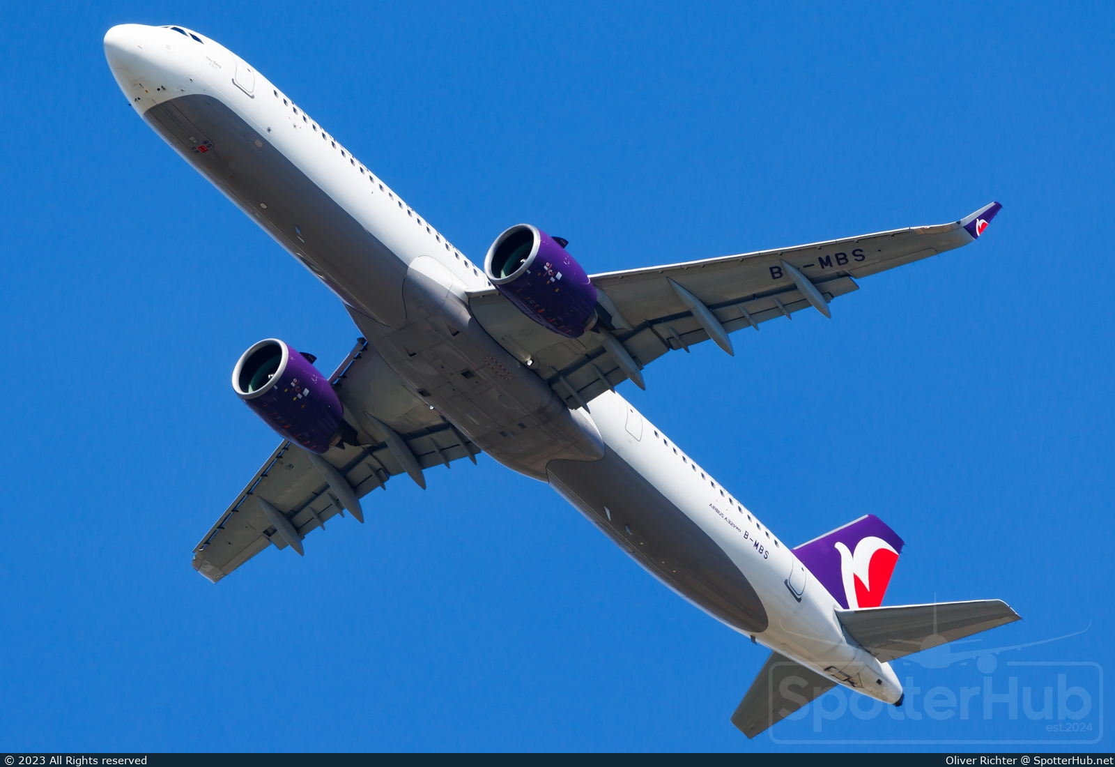 Photo of B-MBS - Airbus A321-271NX operated by Air Macau