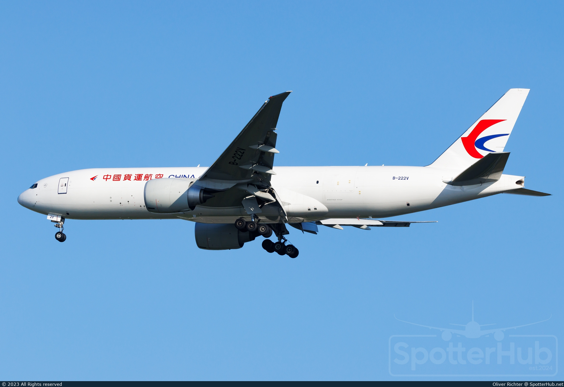 Photo of B-222V - Boeing 777-F operated by China Cargo Airlines