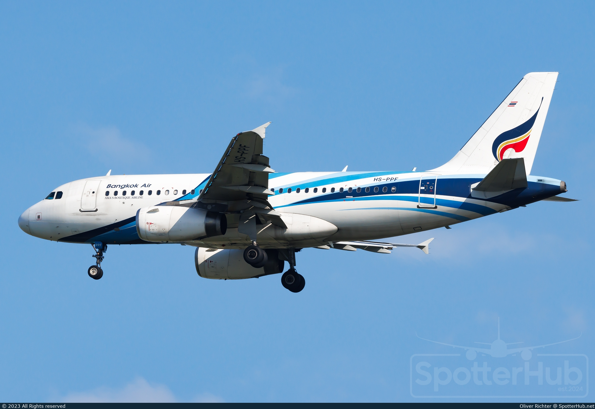 Photo of HS-PPF - Airbus A319-131 operated by Bangkok Airways