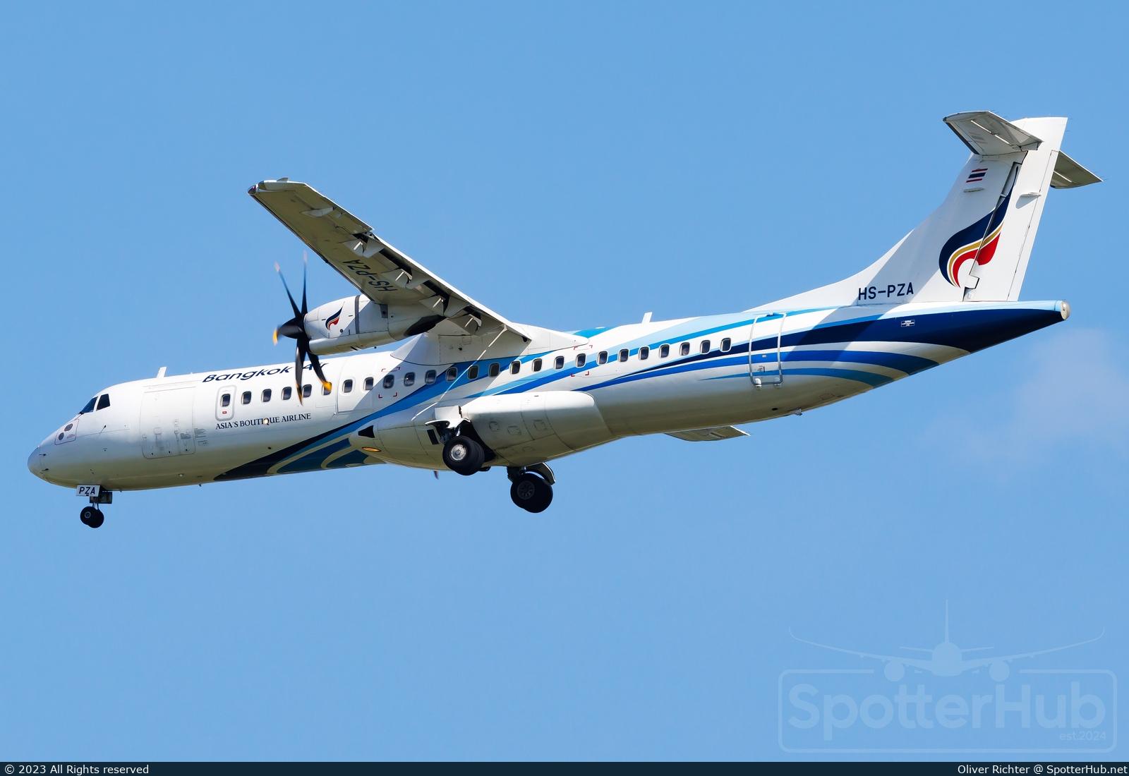 Photo of HS-PZA - ATR 72-600 operated by Bangkok Airways