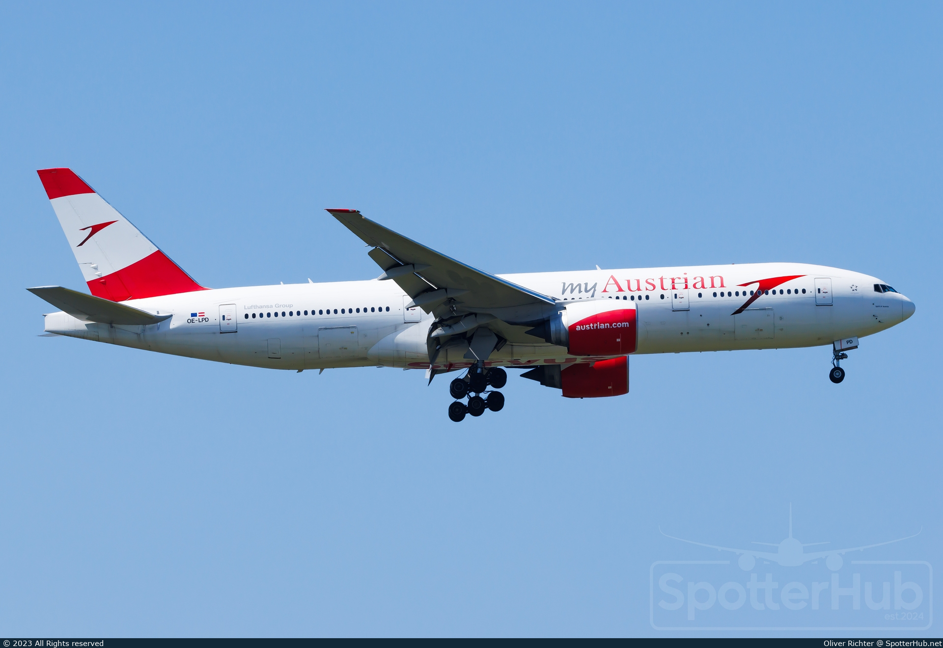 Photo of OE-LPD - Boeing 777-2B8(ER) operated by Austrian Airlines