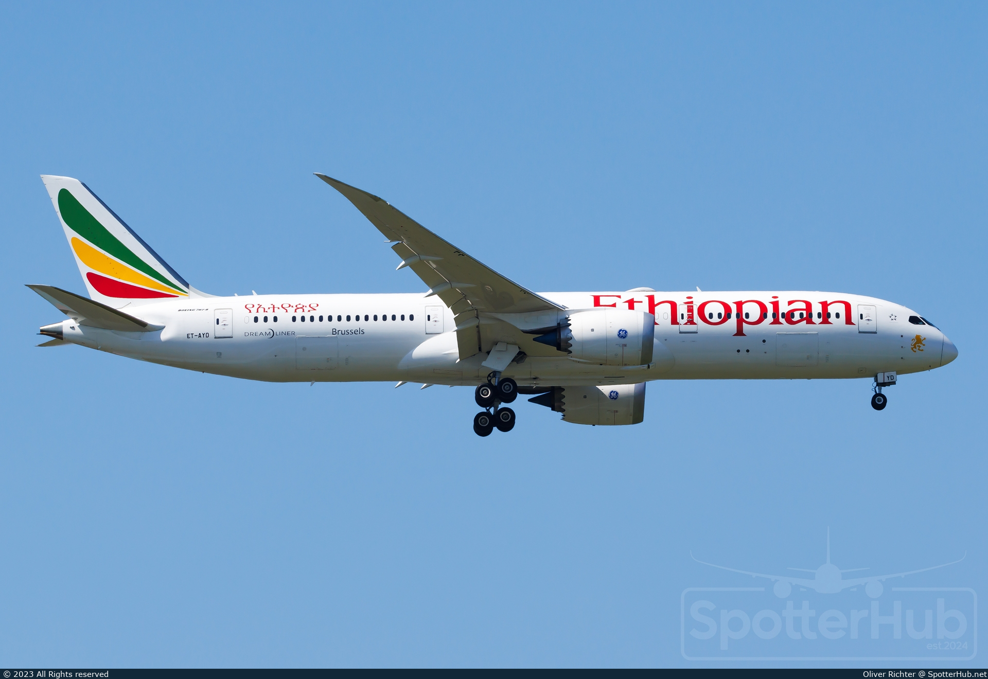 Photo of ET-AYD - Boeing 787-9 Dreamliner operated by Ethiopian Airlines