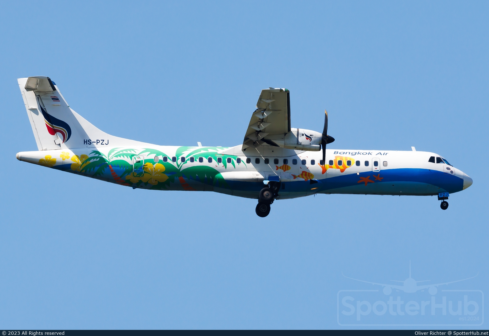 Photo of HS-PZJ - ATR 72-600 operated by Bangkok Airways
