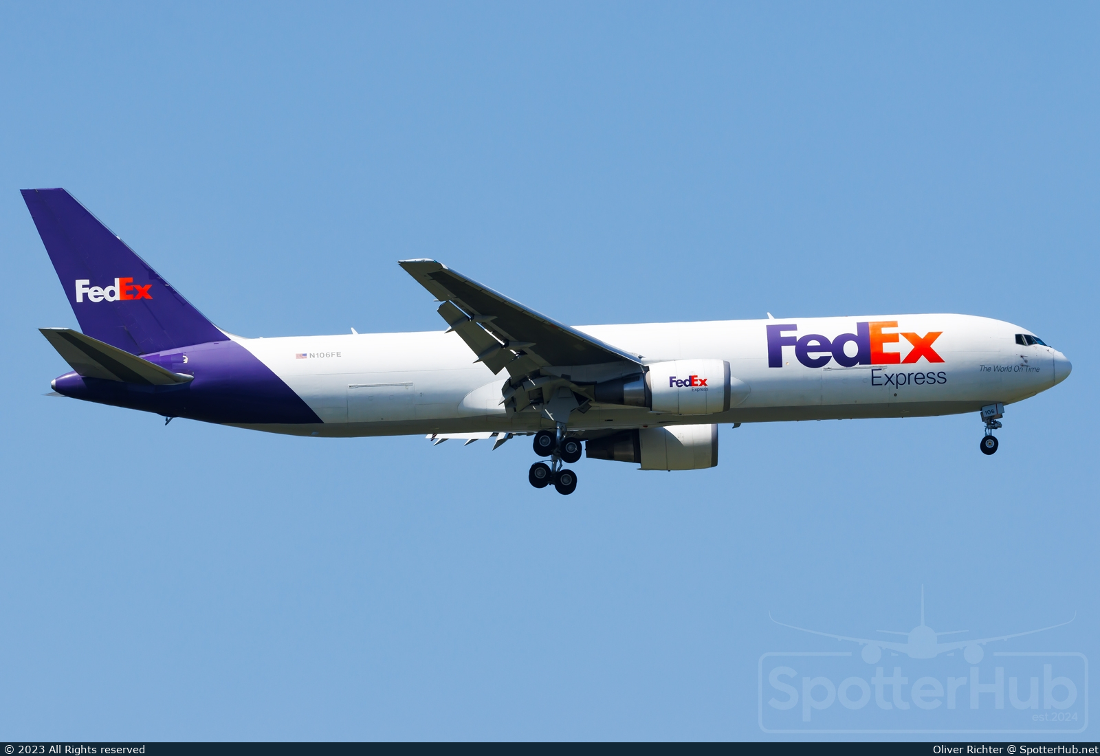 Photo of N106FE - Boeing 767-3S2F operated by FedEx