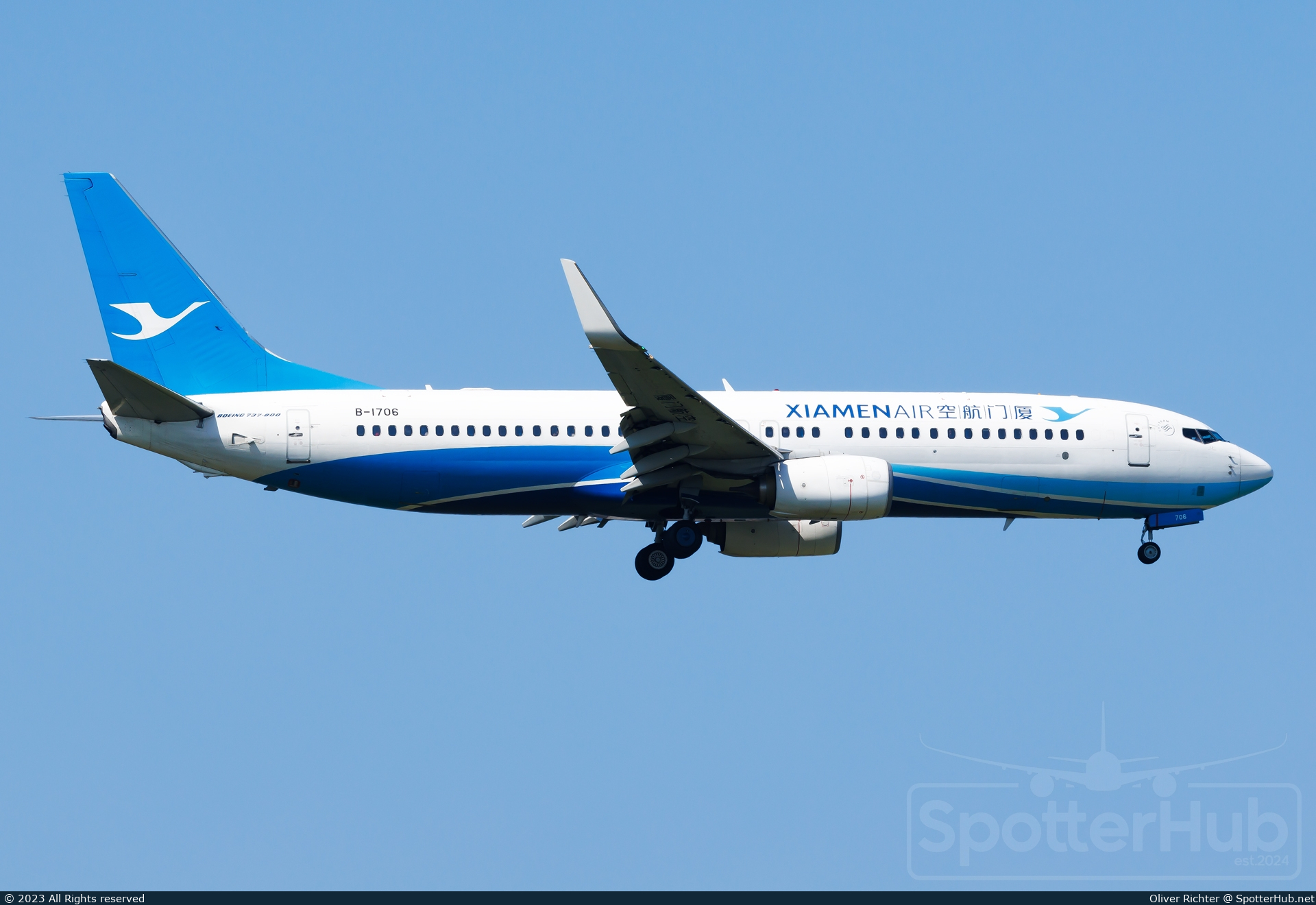 Photo of B-1706 - Boeing 737-85C operated by Xiamen Airlines