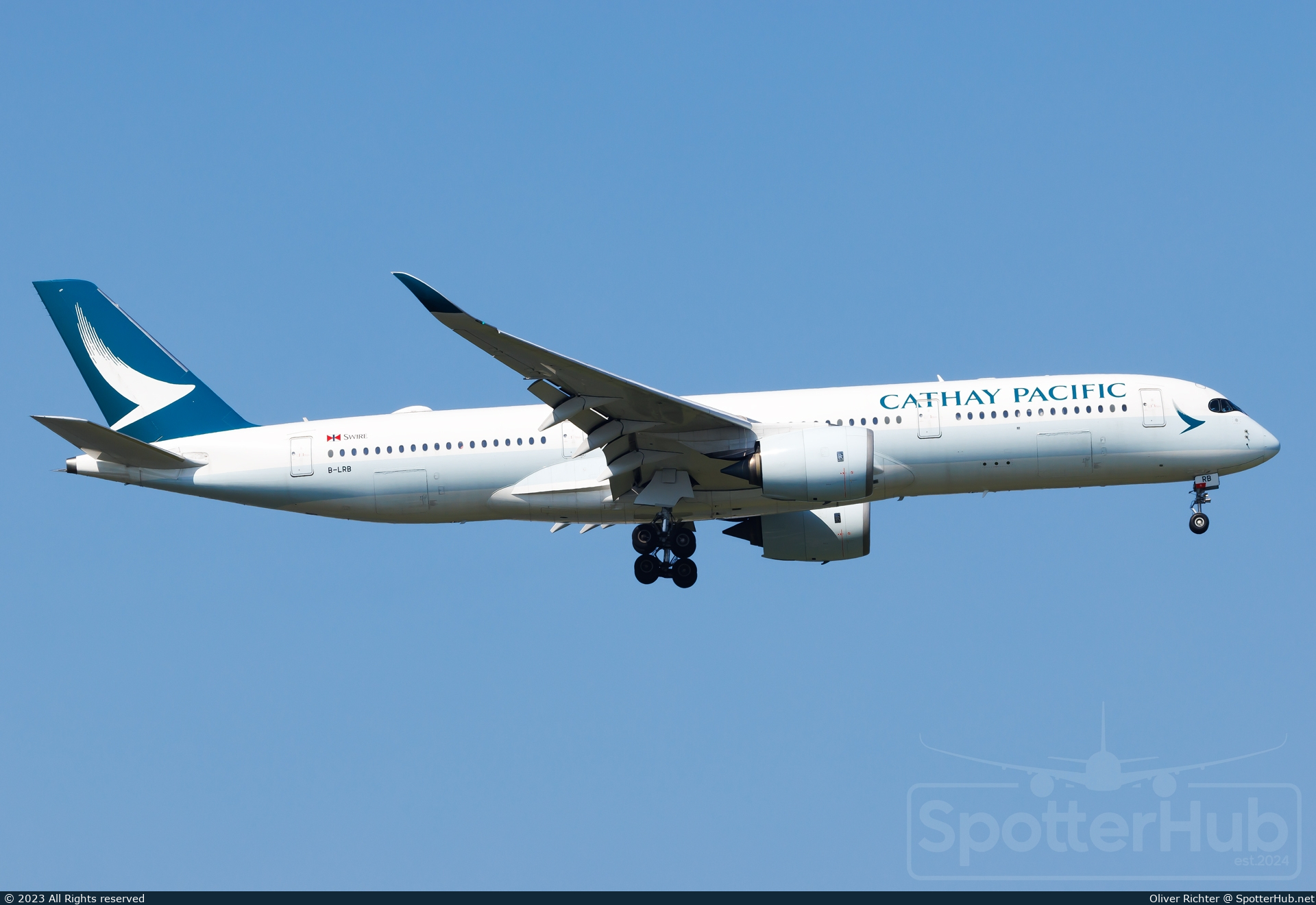 Photo of B-LRB - Airbus A350-941 operated by Cathay Pacific Airways