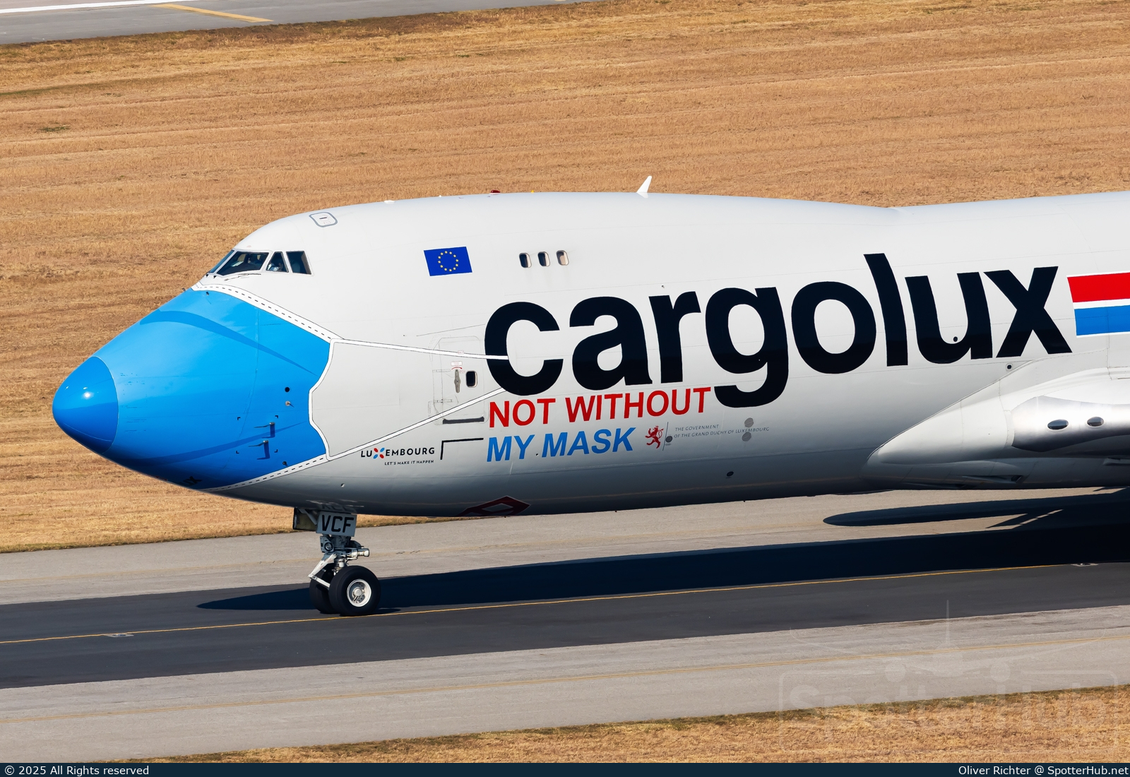 Photo of LX-VCF - Boeing 747-8R7F operated by Cargolux
