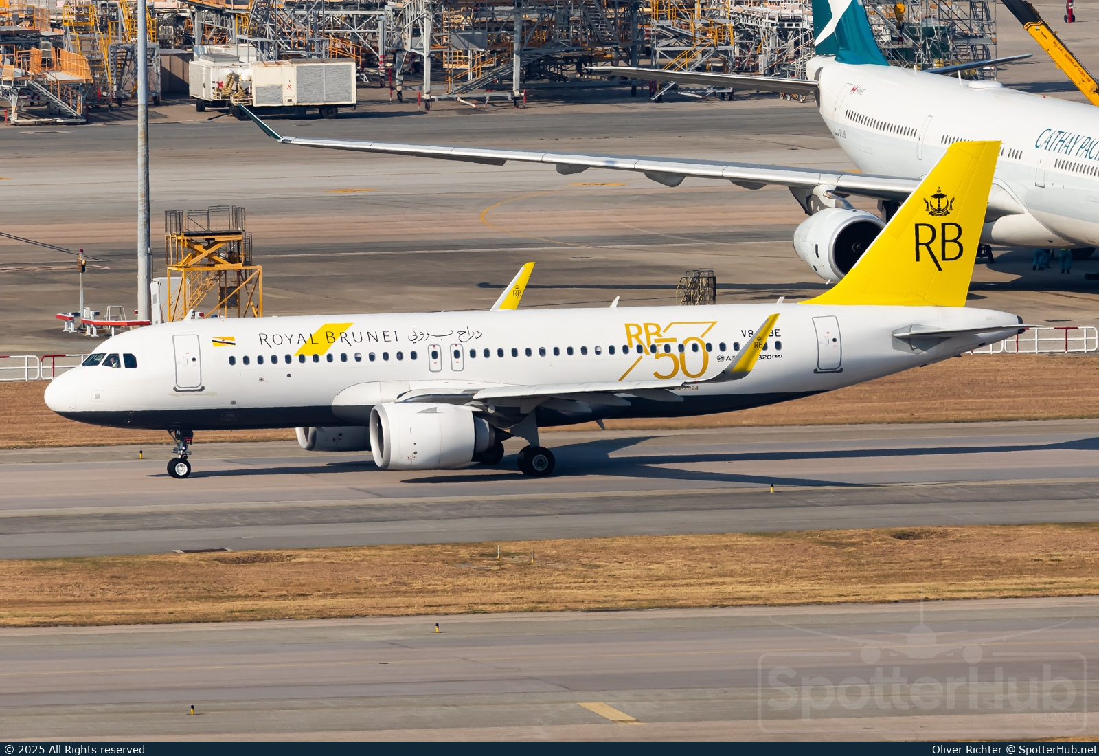 Photo of V8-RBE - Airbus A320-251N operated by Royal Brunei Airlines