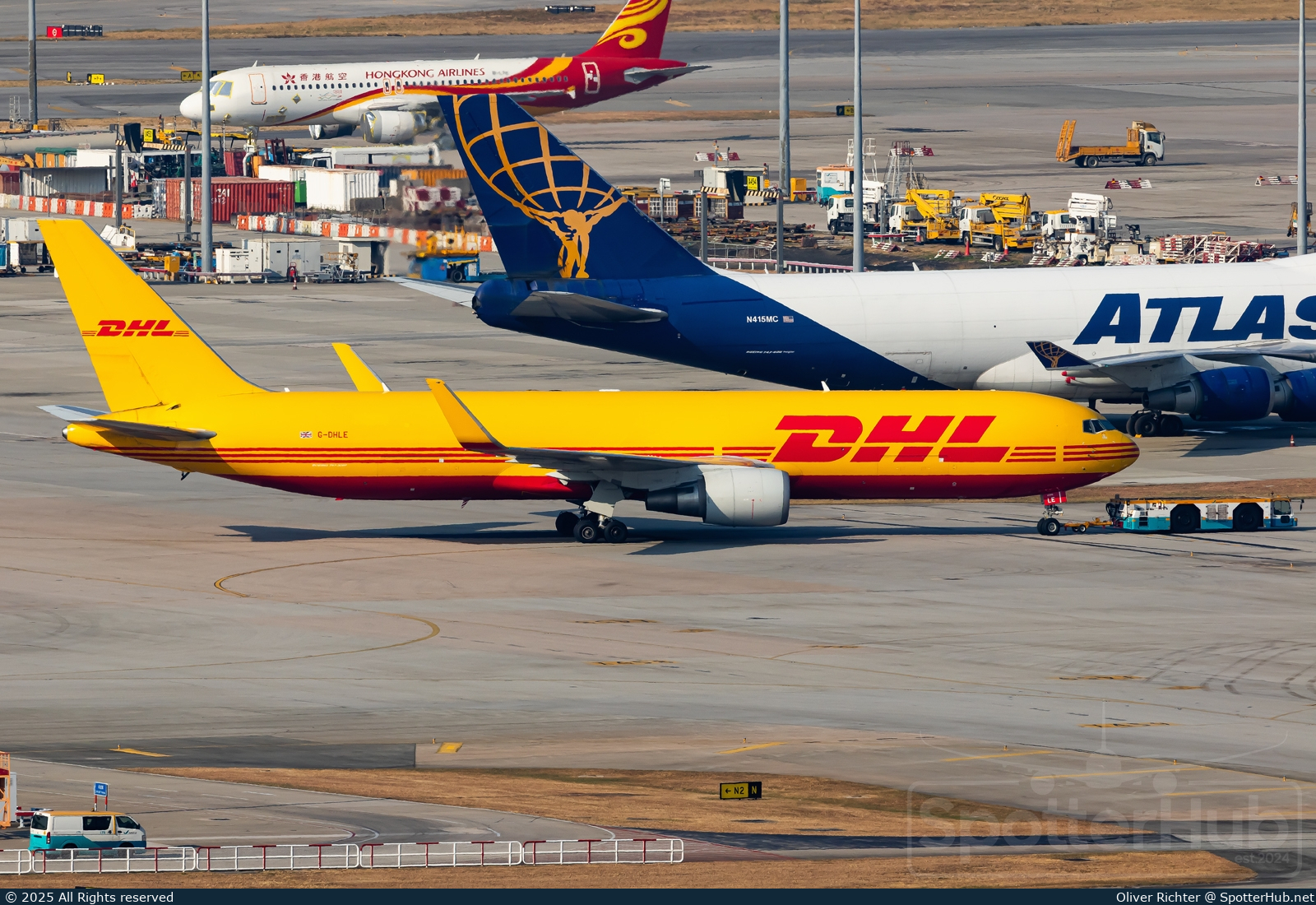 Photo of G-DHLE - Boeing 767-3JHF(ER) operated by DHL Air