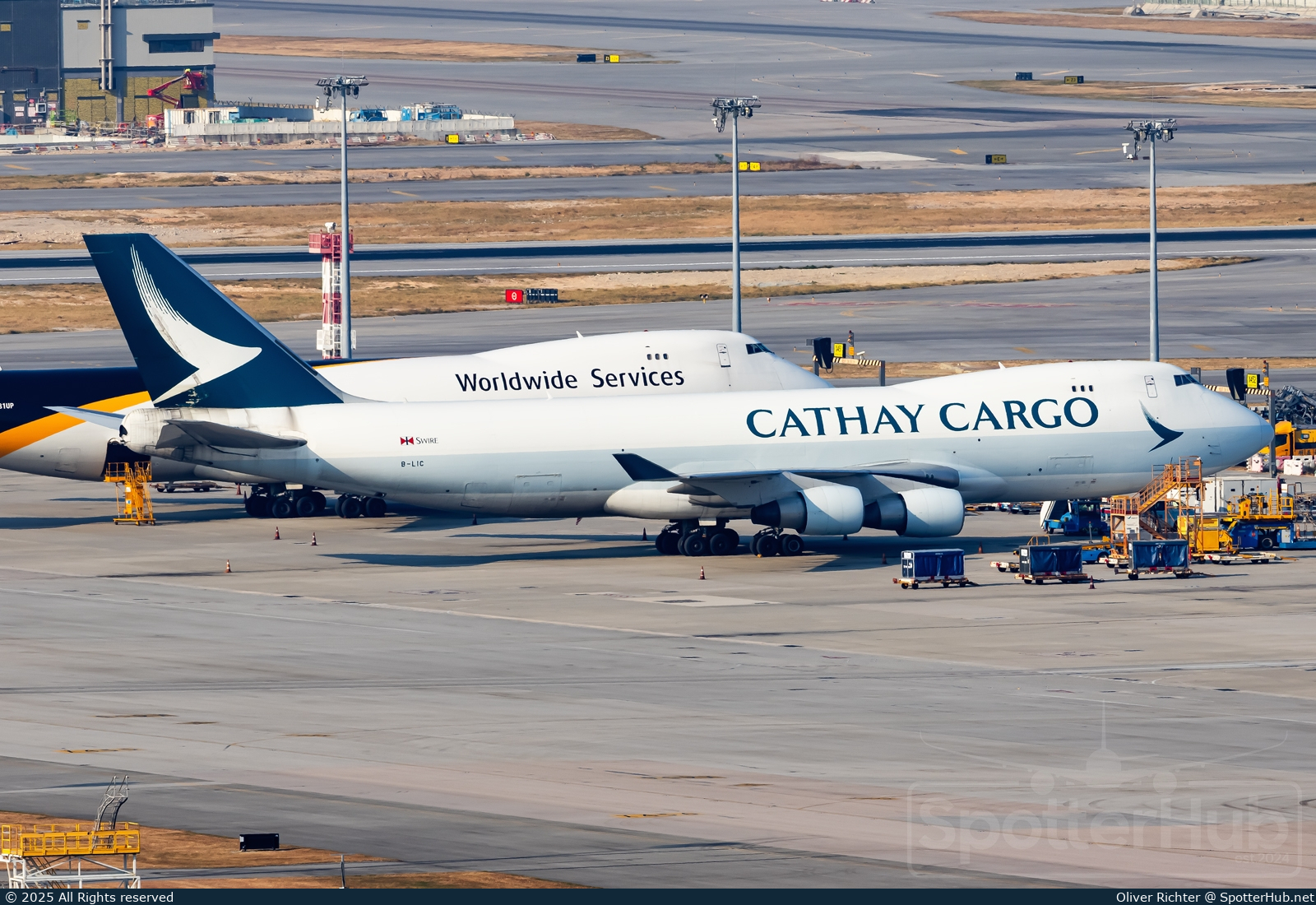 Photo of B-LIC - Boeing 747-467F(ER) operated by Cathay Pacific Cargo