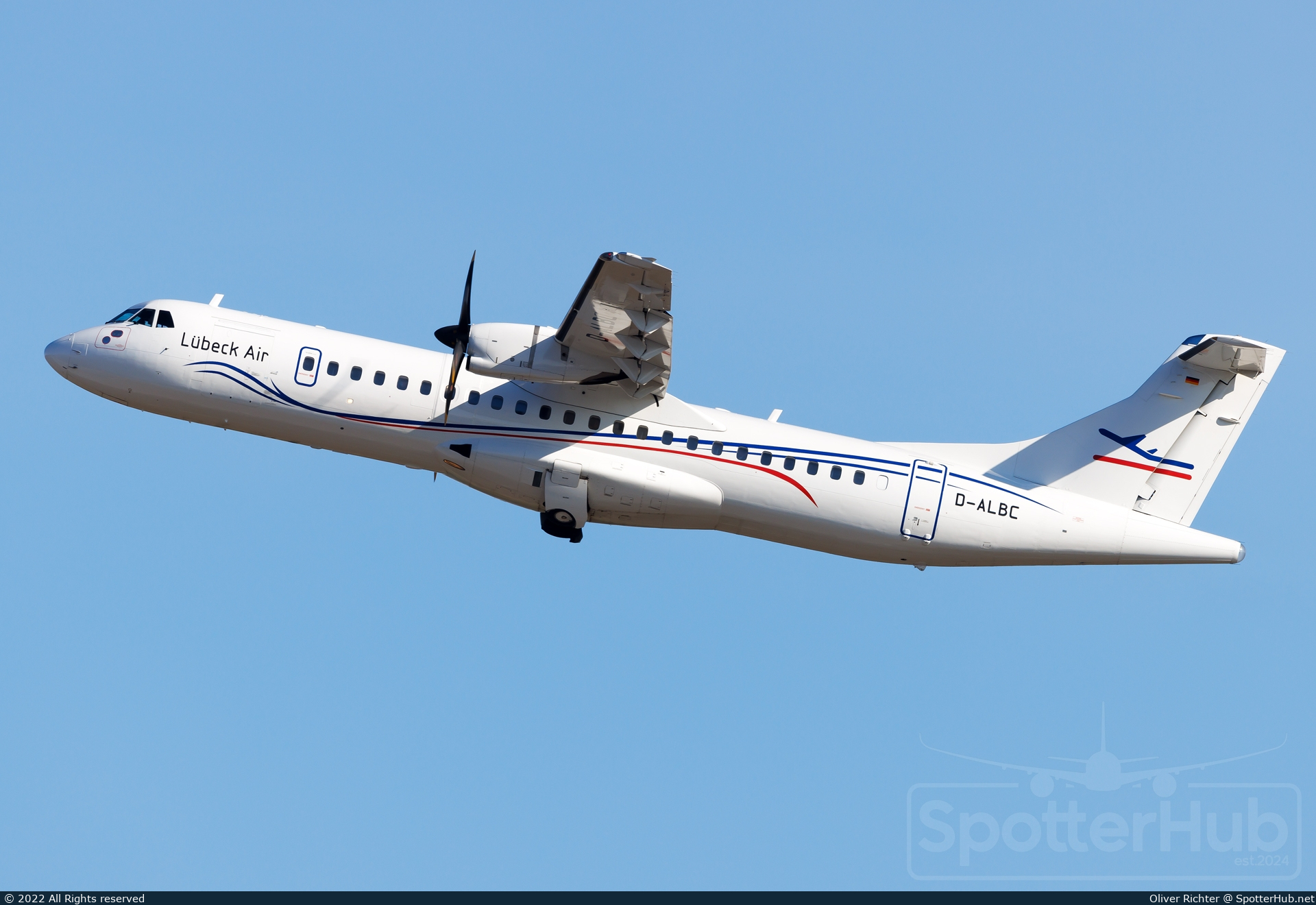 Photo of D-ALBC - ATR 72-500 operated by Lübeck Air (opb Alsie Express)