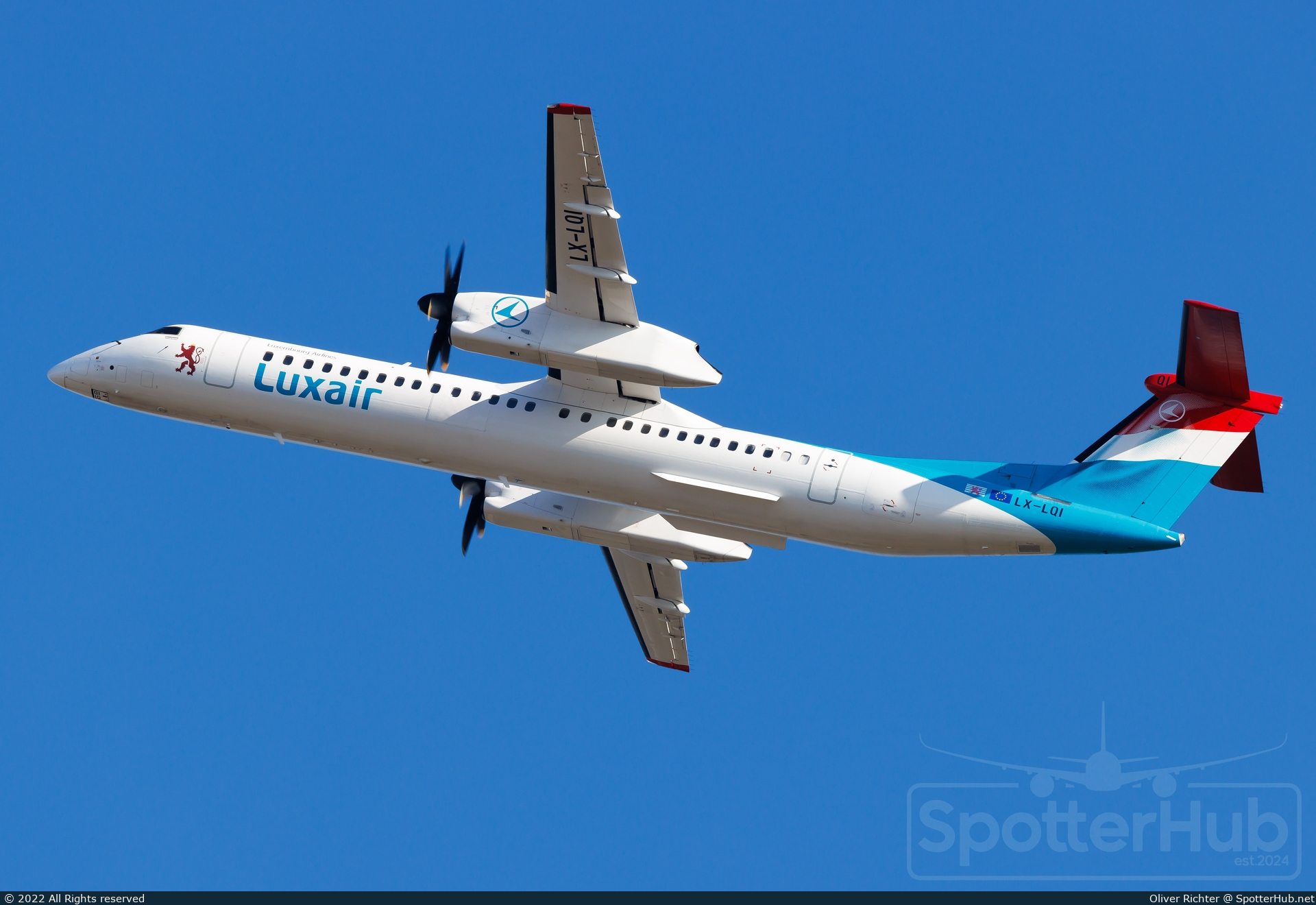 Photo of LX-LQI - Bombardier DHC-8-402 Dash 8 Q400 operated by Luxair