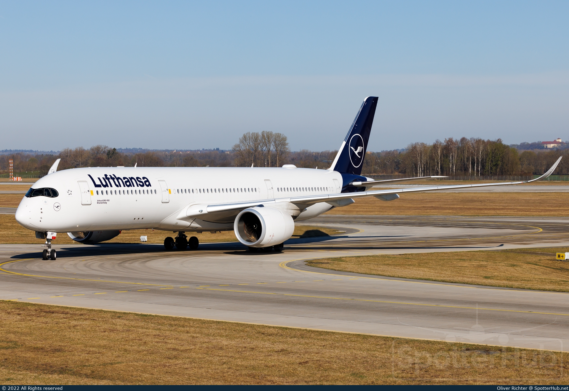 Photo of D-AIXP - Airbus A350-941 operated by Lufthansa