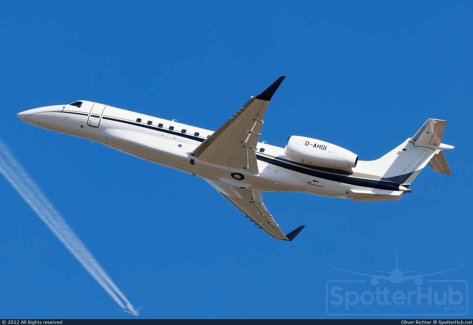 Photo of D-AHOI - Embraer Legacy 650 operated by Air Hamburg
