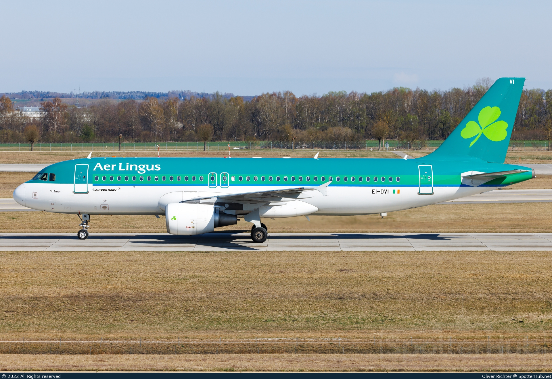 Photo of EI-DVI - Airbus A320-214 operated by Aer Lingus