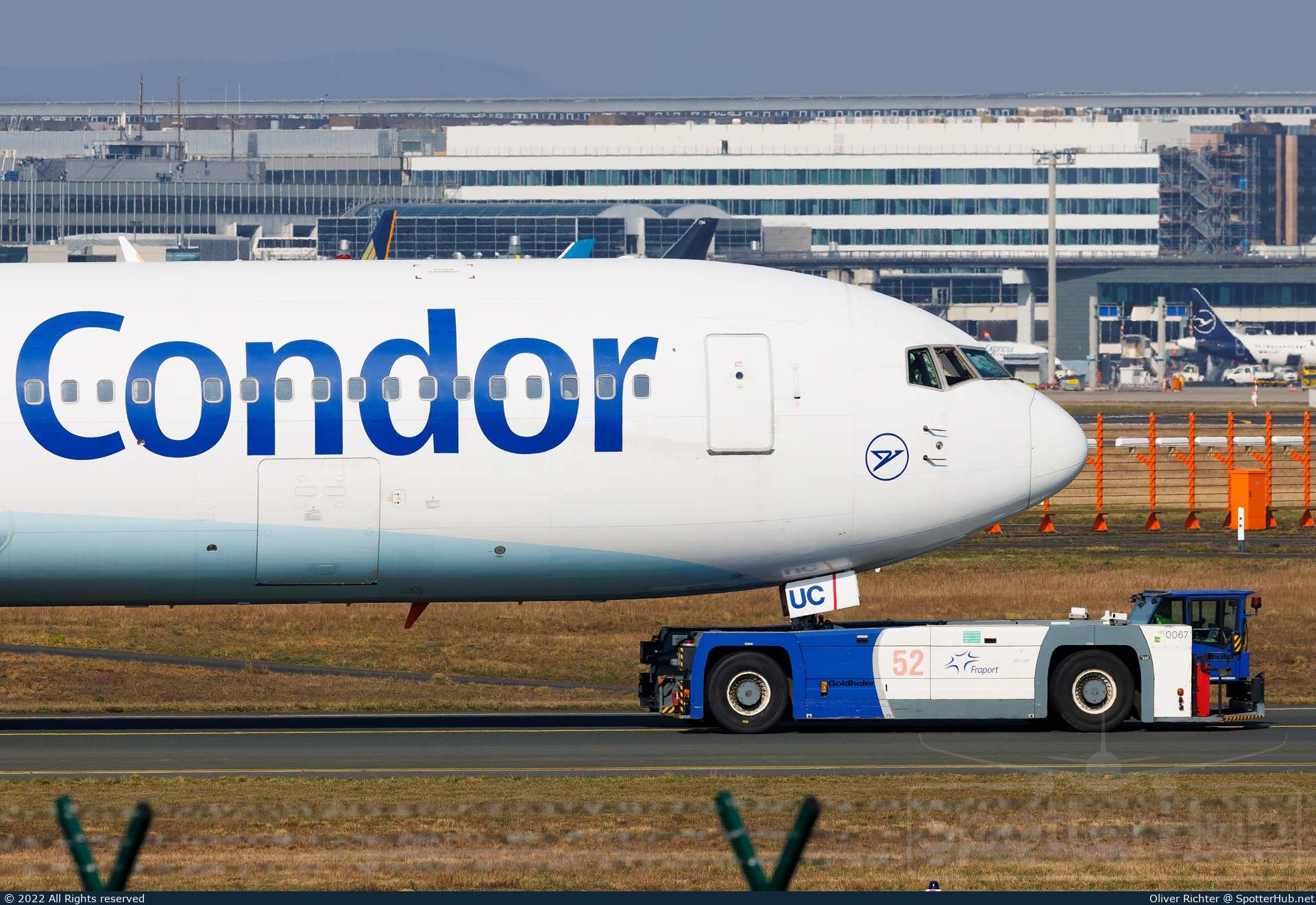 Photo of D-ABUC - Boeing 767-330(ER) operated by Condor
