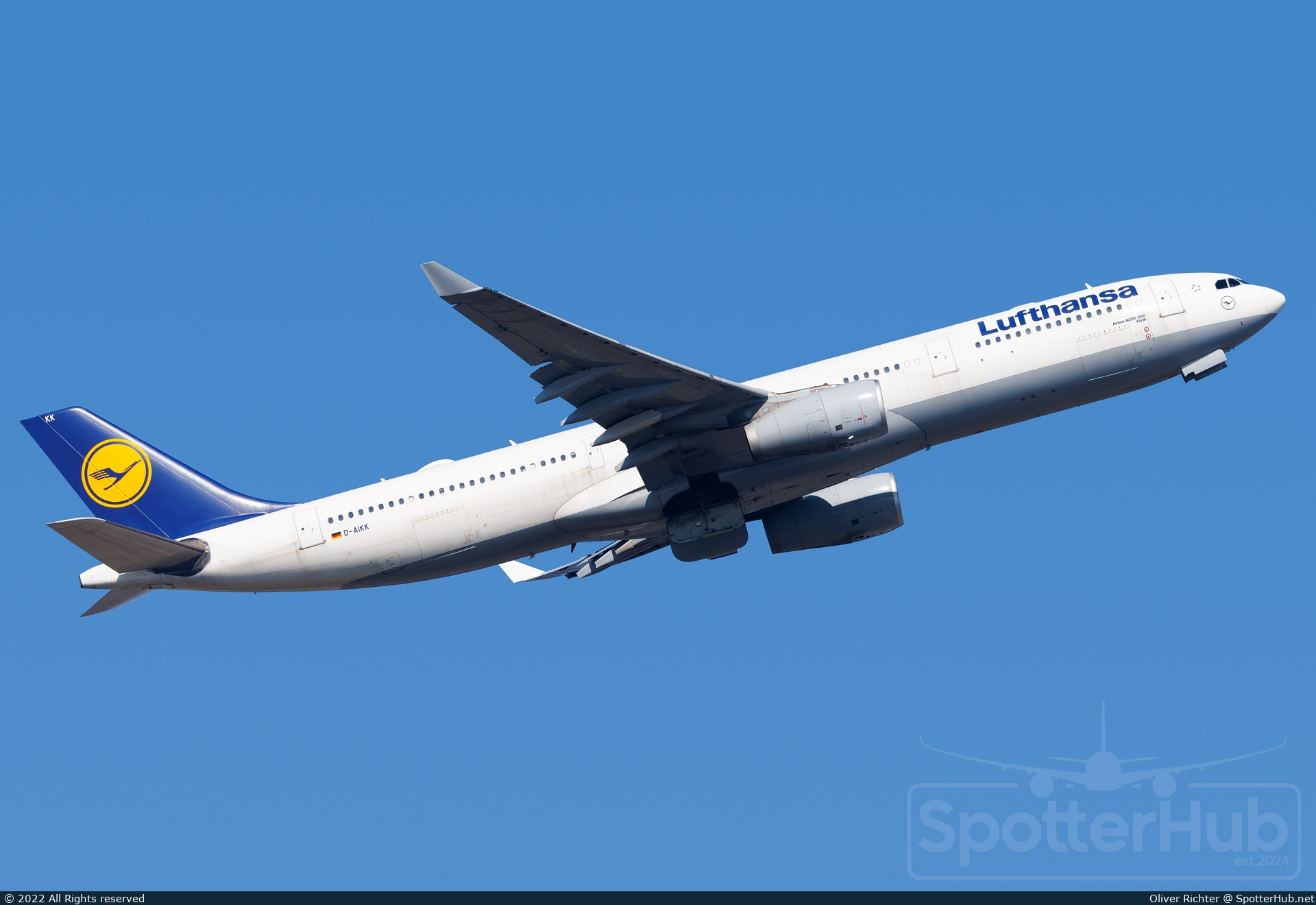 Photo of D-AIKK - Airbus A330-343 operated by Lufthansa