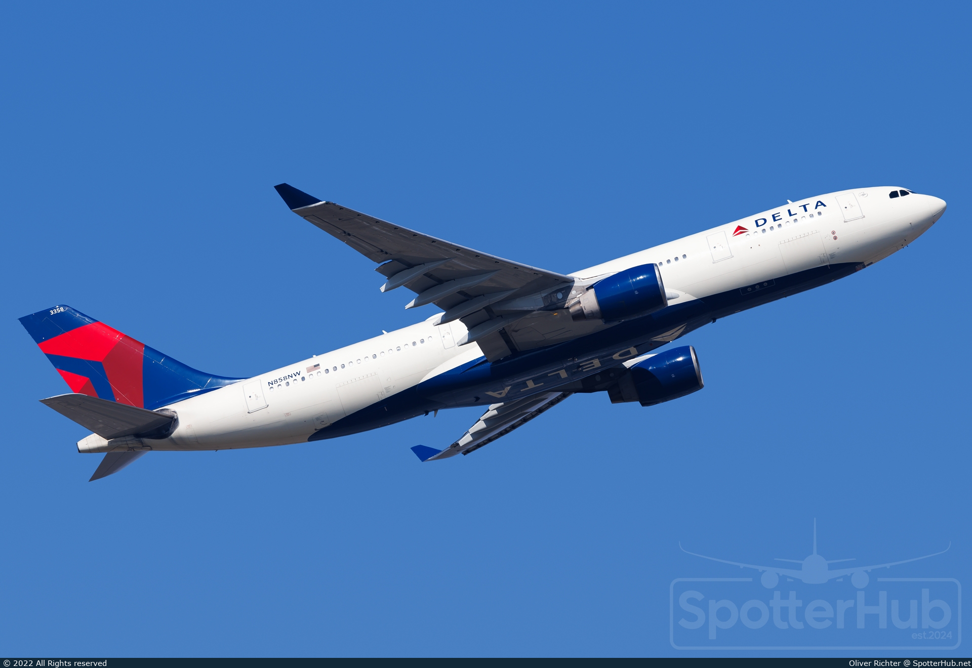 Photo of N858NW - Airbus A330-223 operated by Delta Air Lines