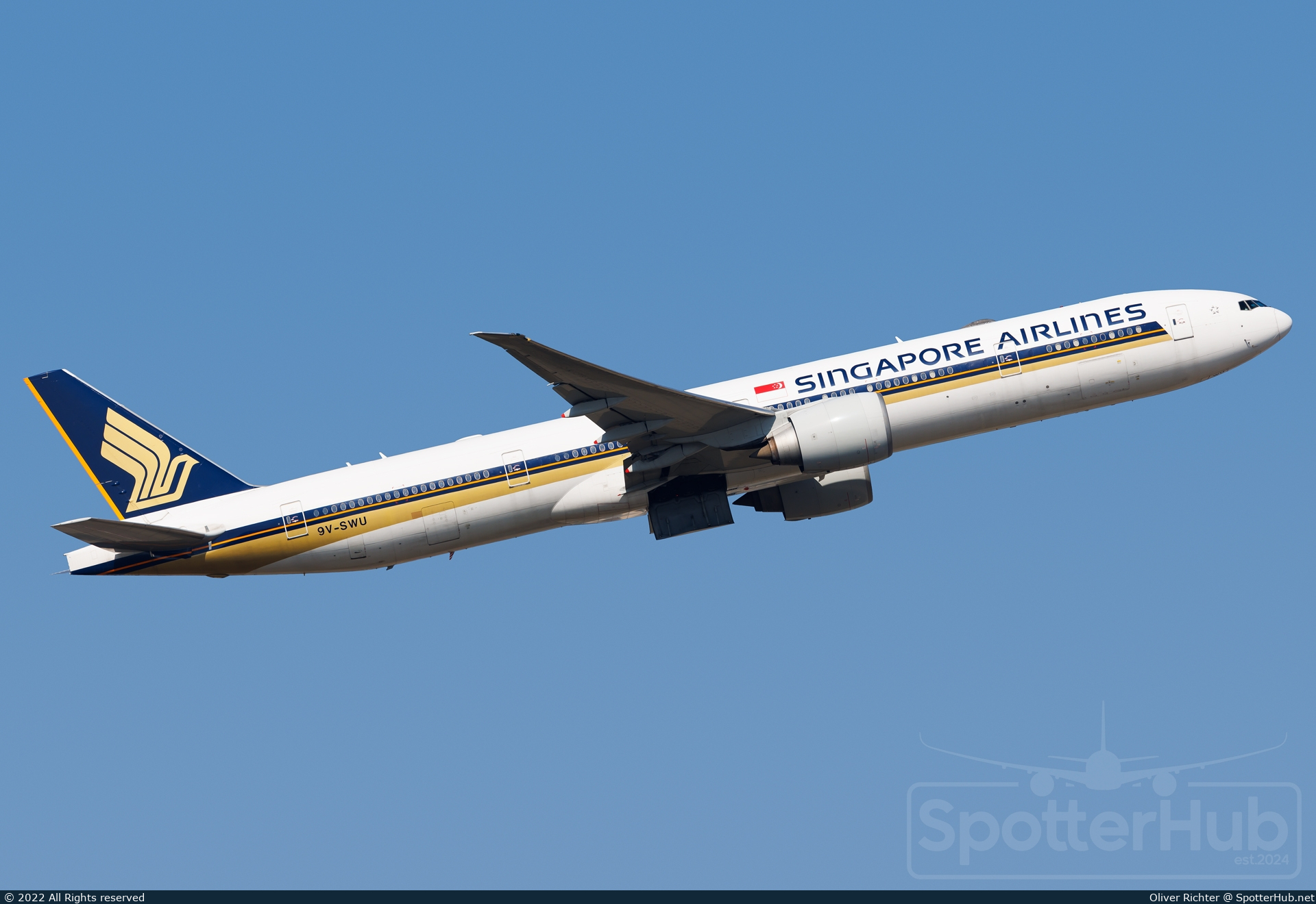 Photo of 9V-SWU - Boeing 777-312(ER) operated by Singapore Airlines