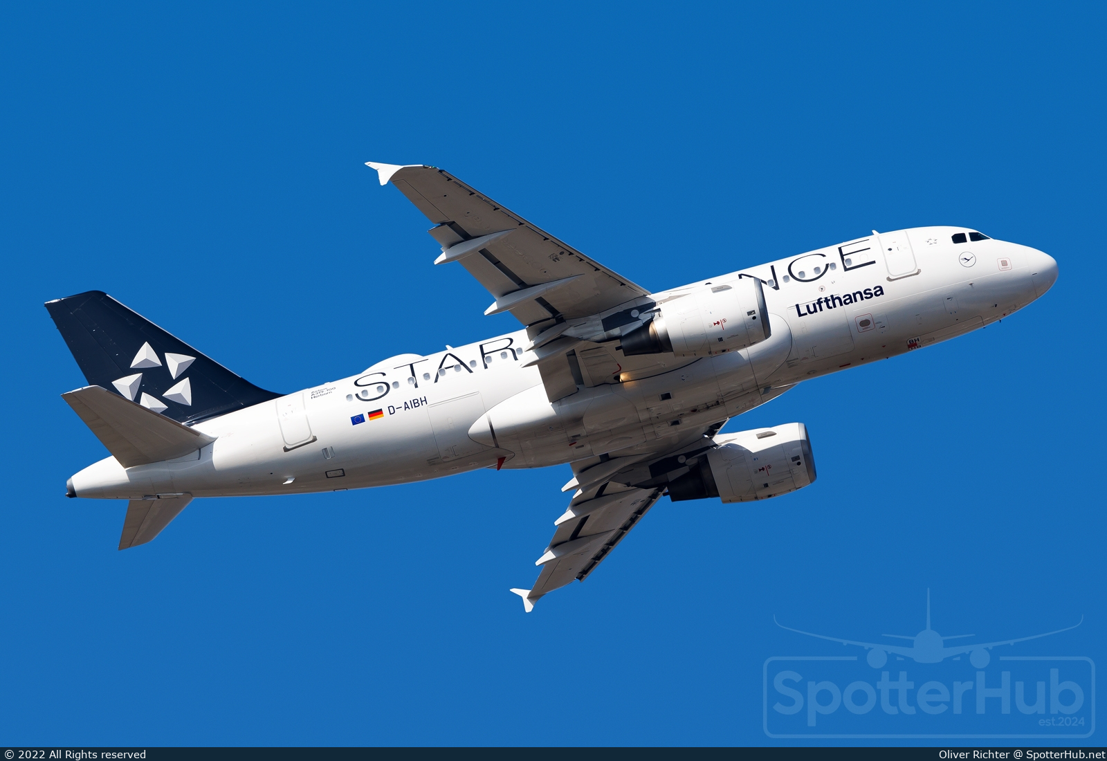 Photo of D-AIBH - Airbus A319-112 operated by Lufthansa