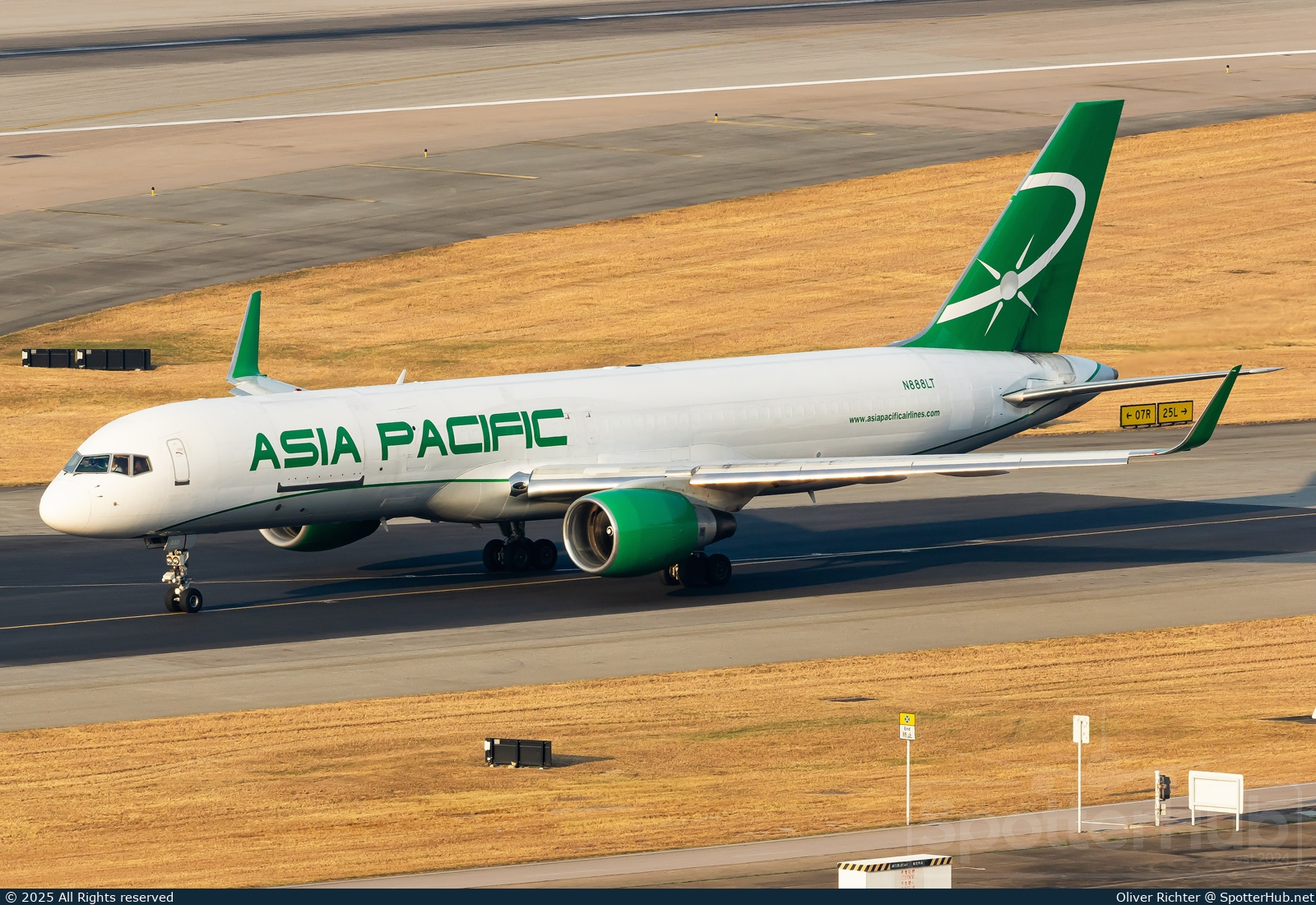 Photo of N888LT - Boeing 757-230(PCF) operated by Asia Pacific Airlines